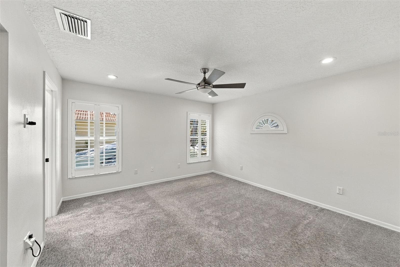 Single Family Residence at 3308 W VILLA ROSA ST, TAMPA, photo 21 of 43
