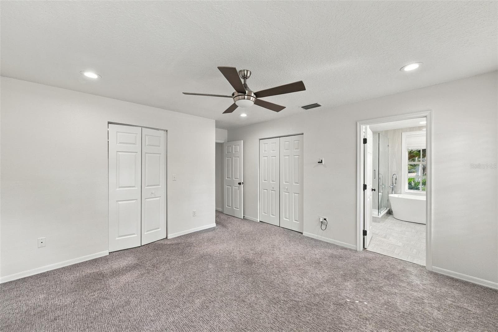 Single Family Residence at 3308 W VILLA ROSA ST, TAMPA, photo 22 of 43