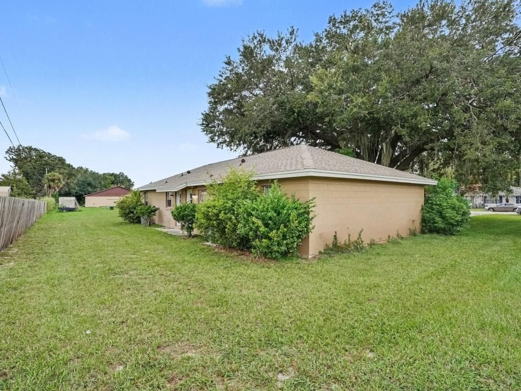 Duplex at 5661 STRUTHERS CT, WINTER HAVEN, photo 26 of 28