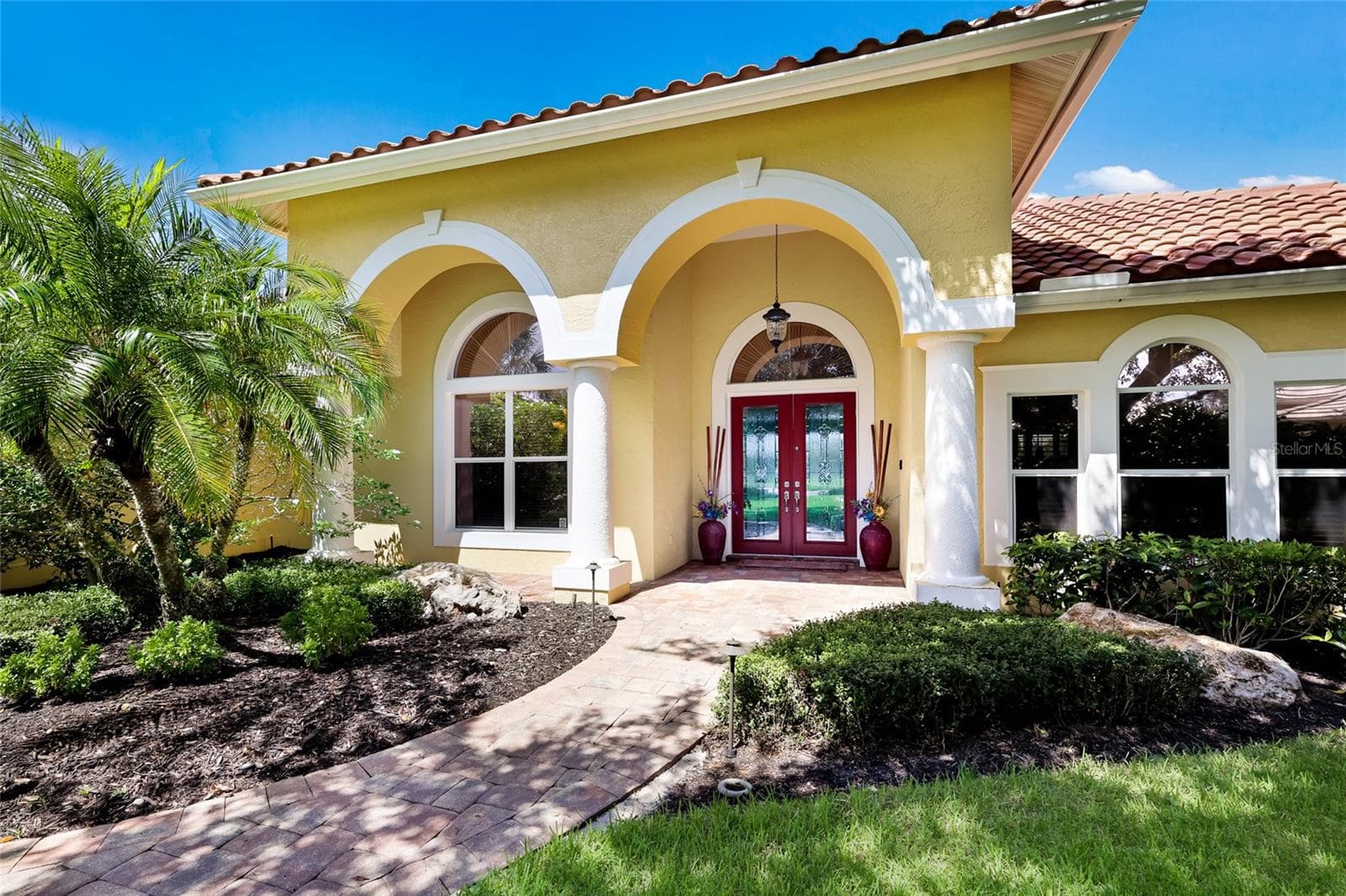 Single Family Residence at 8250 HUGH ALISON PL, SARASOTA, photo 3 of 57