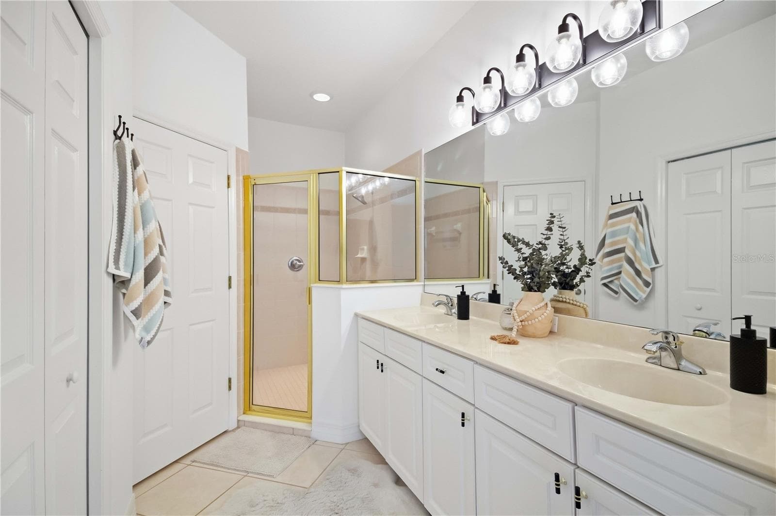 Condominium at 9606 SEA TURTLE TER #201, BRADENTON, photo 6 of 47