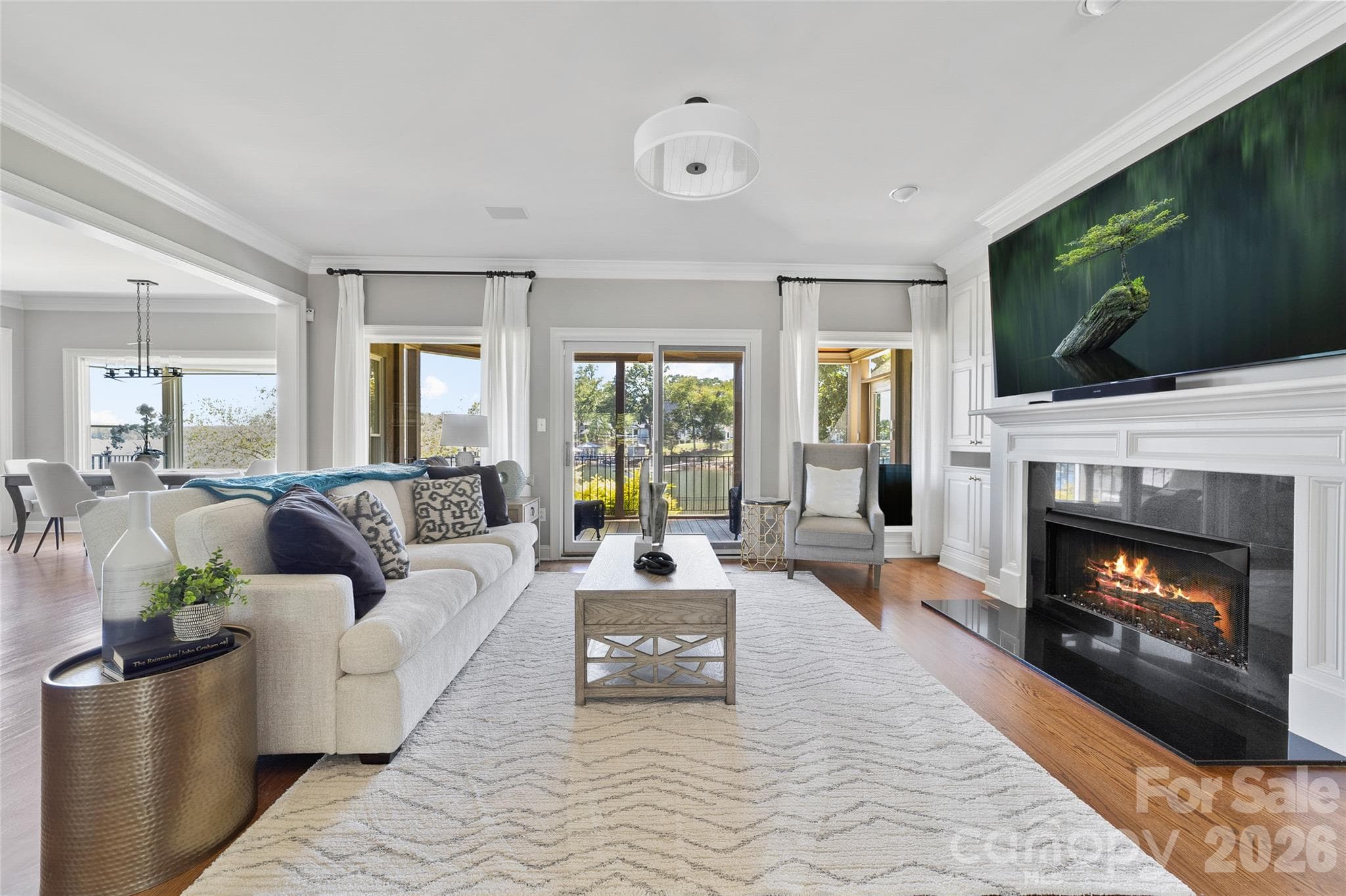 Single Family Residence at 21206 Captiva Court, Cornelius, photo 6 of 48