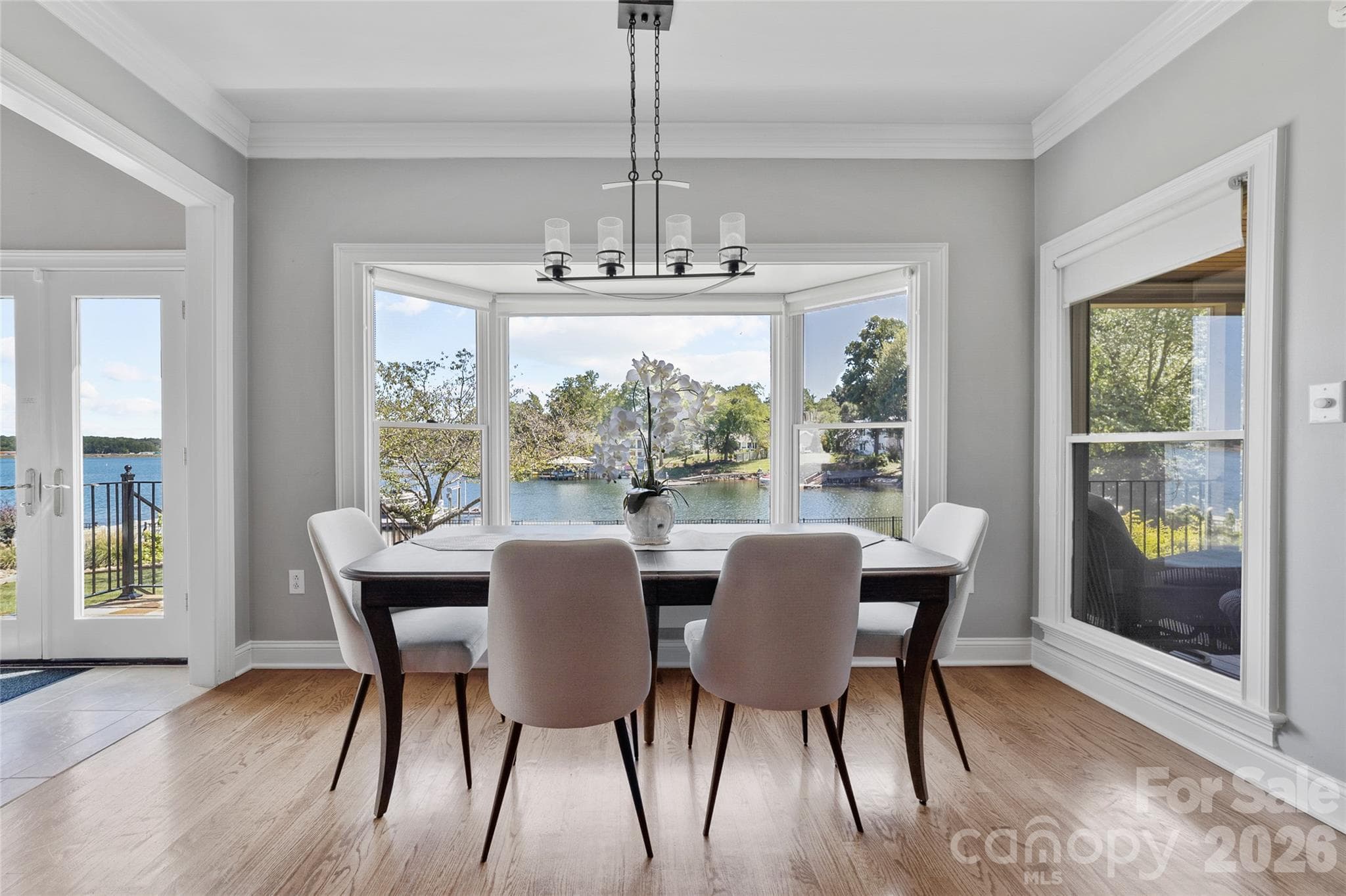 Single Family Residence at 21206 Captiva Court, Cornelius, photo 9 of 48