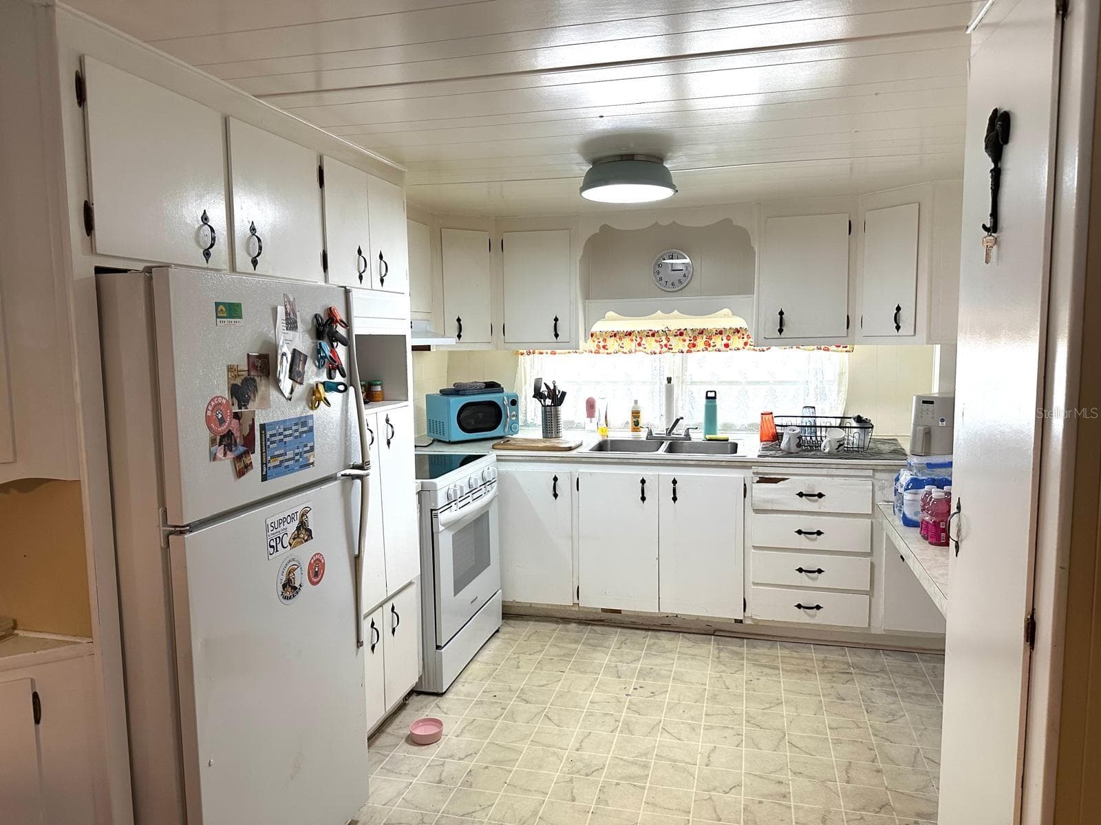 Mobile Home at 5881 29TH WAY N #6, ST PETERSBURG, photo 18 of 39