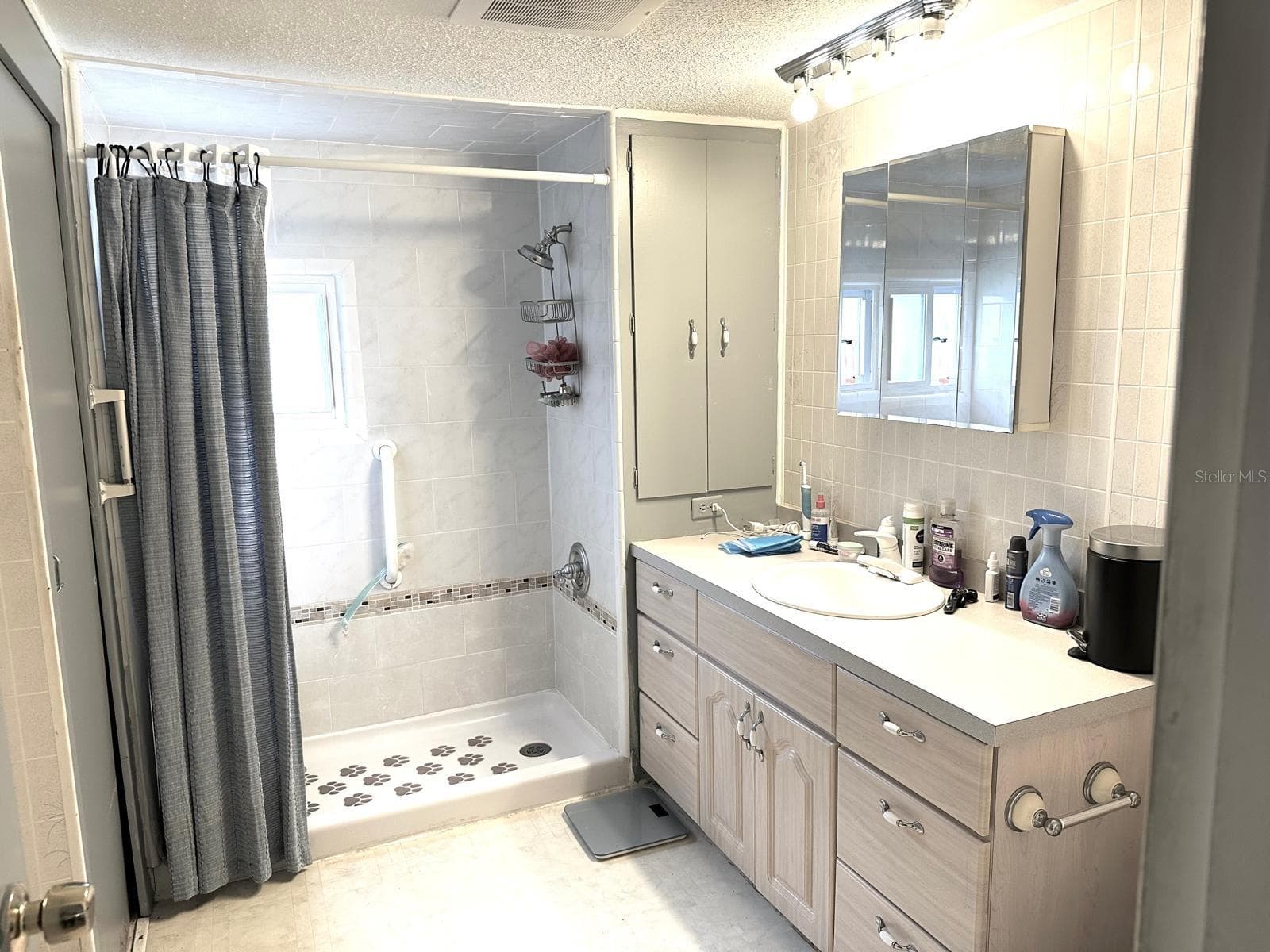 Mobile Home at 5881 29TH WAY N #6, ST PETERSBURG, photo 25 of 39