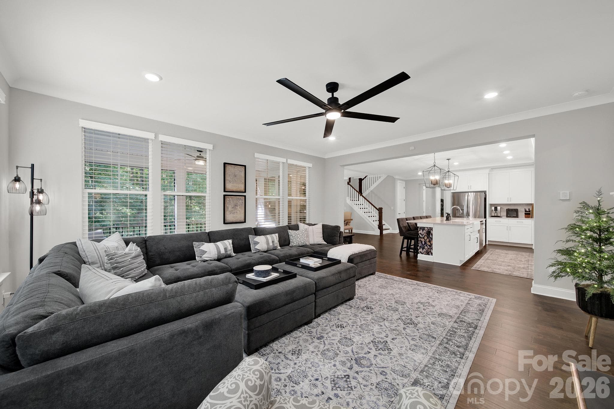 Single Family Residence at 6340 Harbor Oaks Drive, Denver, photo 13 of 47