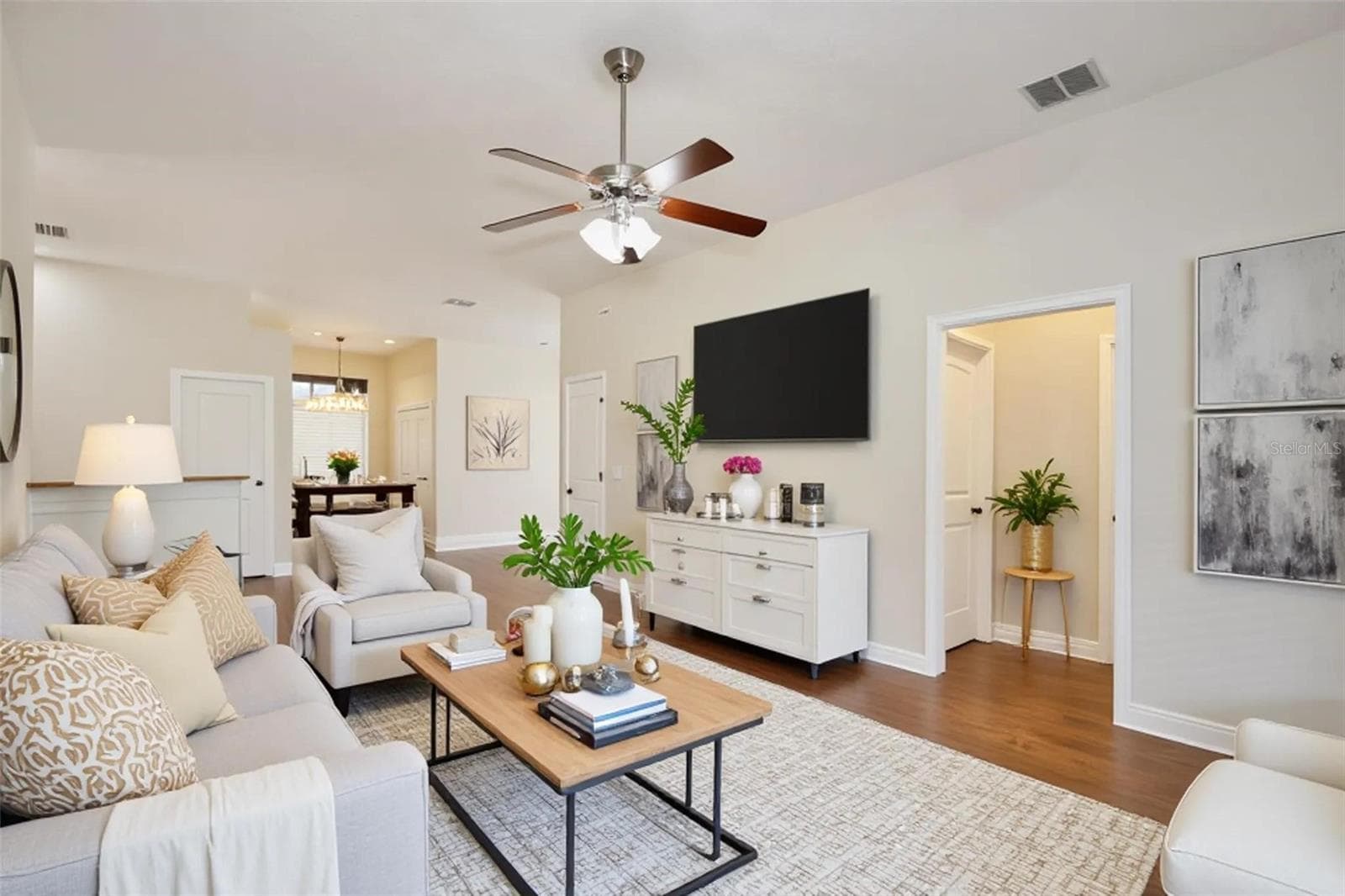 Virtual Staging - 942 WILLOW OAK LOOP, MINNEOLA