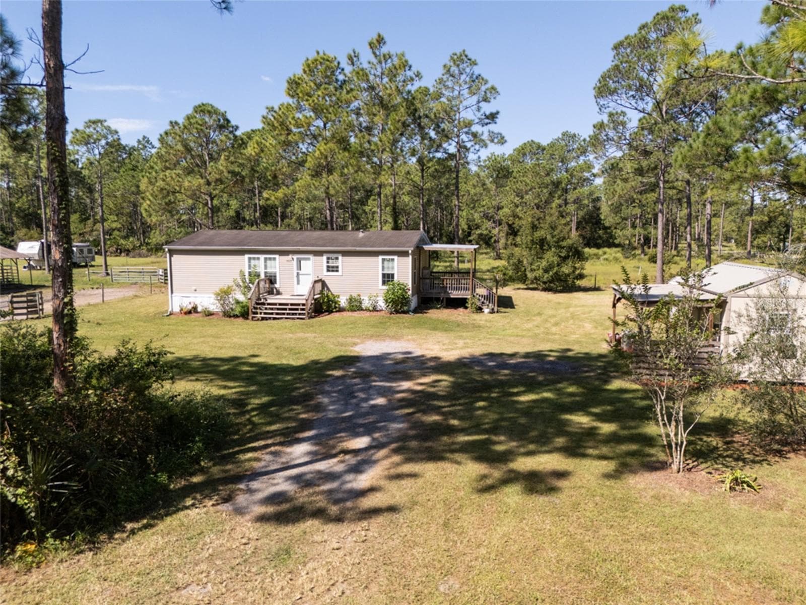 5607 CHERRY LN