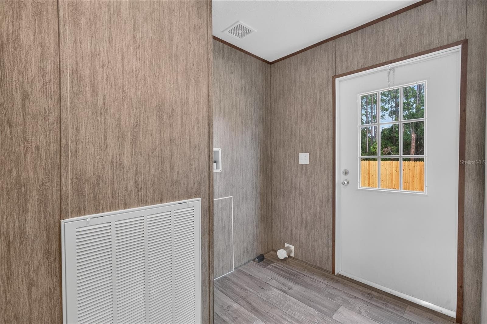 Manufactured Home at 5759 SE 184 TER, OCKLAWAHA, photo 21 of 26