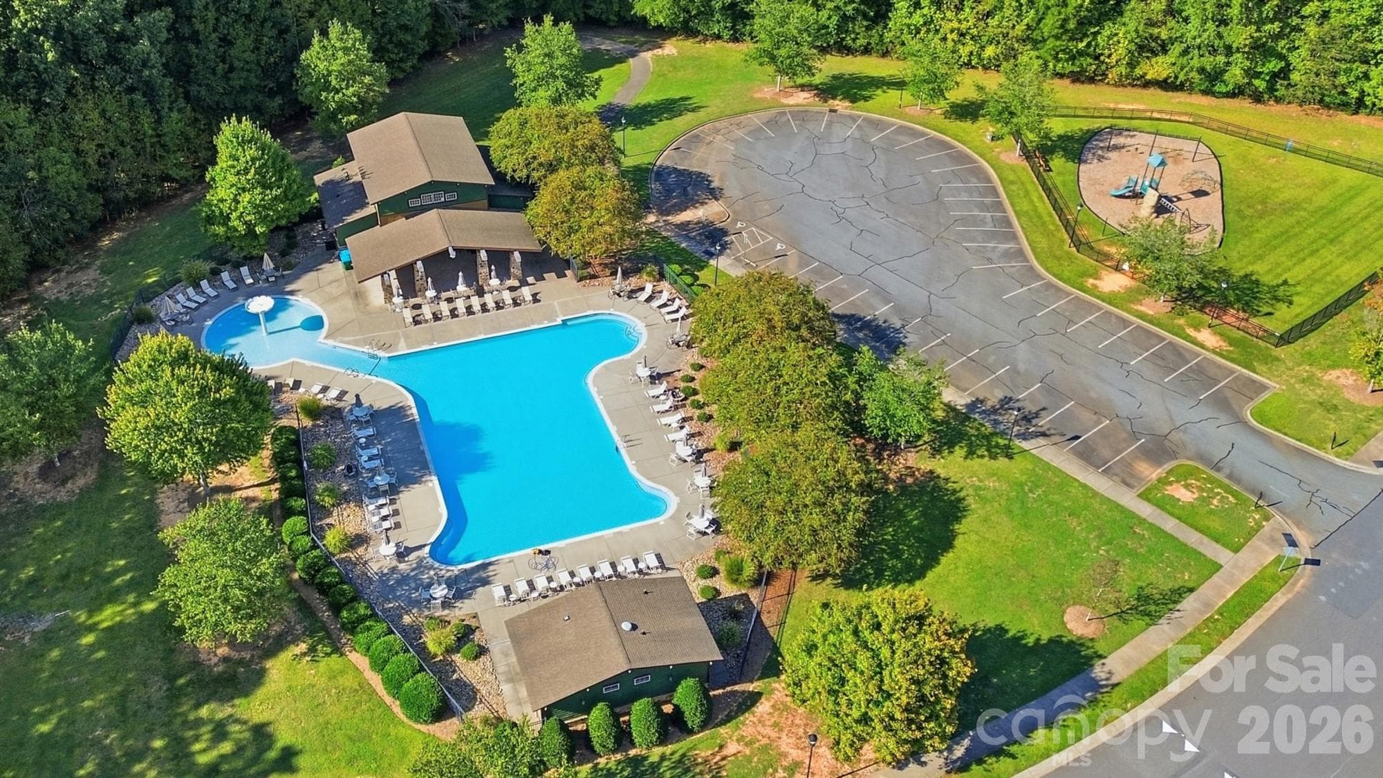 Single Family Residence at 8101 Prescot Glen Parkway, Waxhaw, photo 44 of 47