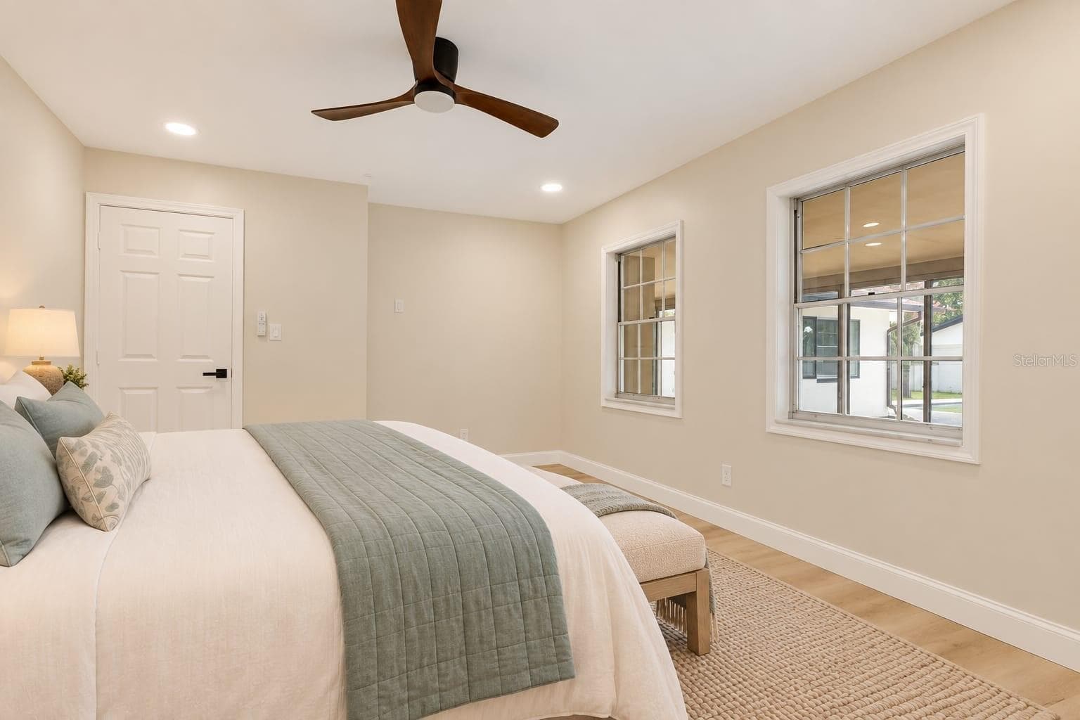 Single Family Residence at 2494 CASTLEWOOD RD, MAITLAND, photo 8 of 52