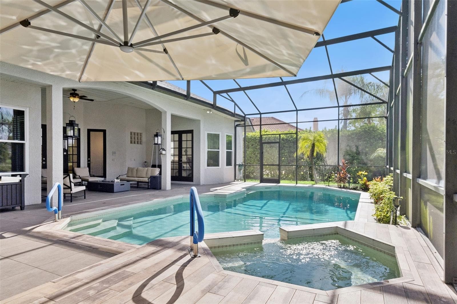 Breathtaking Pool and Spa. - 3832 HUNTERS ISLE DR, ORLANDO