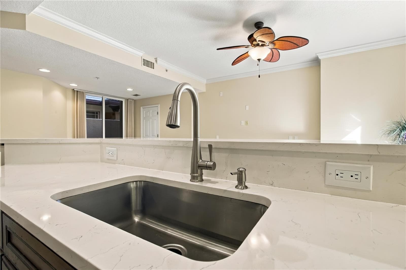 Condominium at 6422 MOORINGS POINT CIR #101, LAKEWOOD RANCH, photo 19 of 49