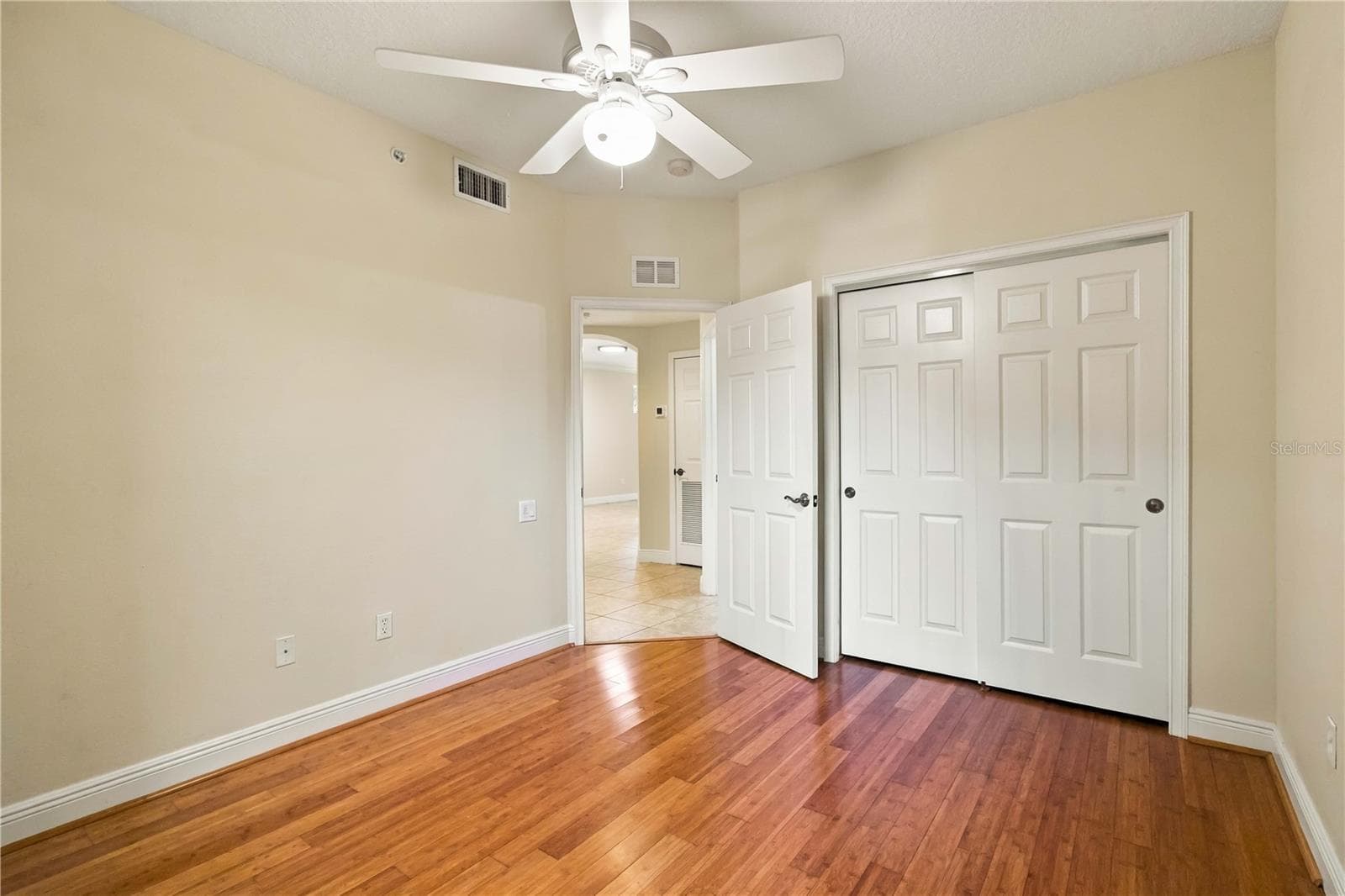 Condominium at 6422 MOORINGS POINT CIR #101, LAKEWOOD RANCH, photo 26 of 49