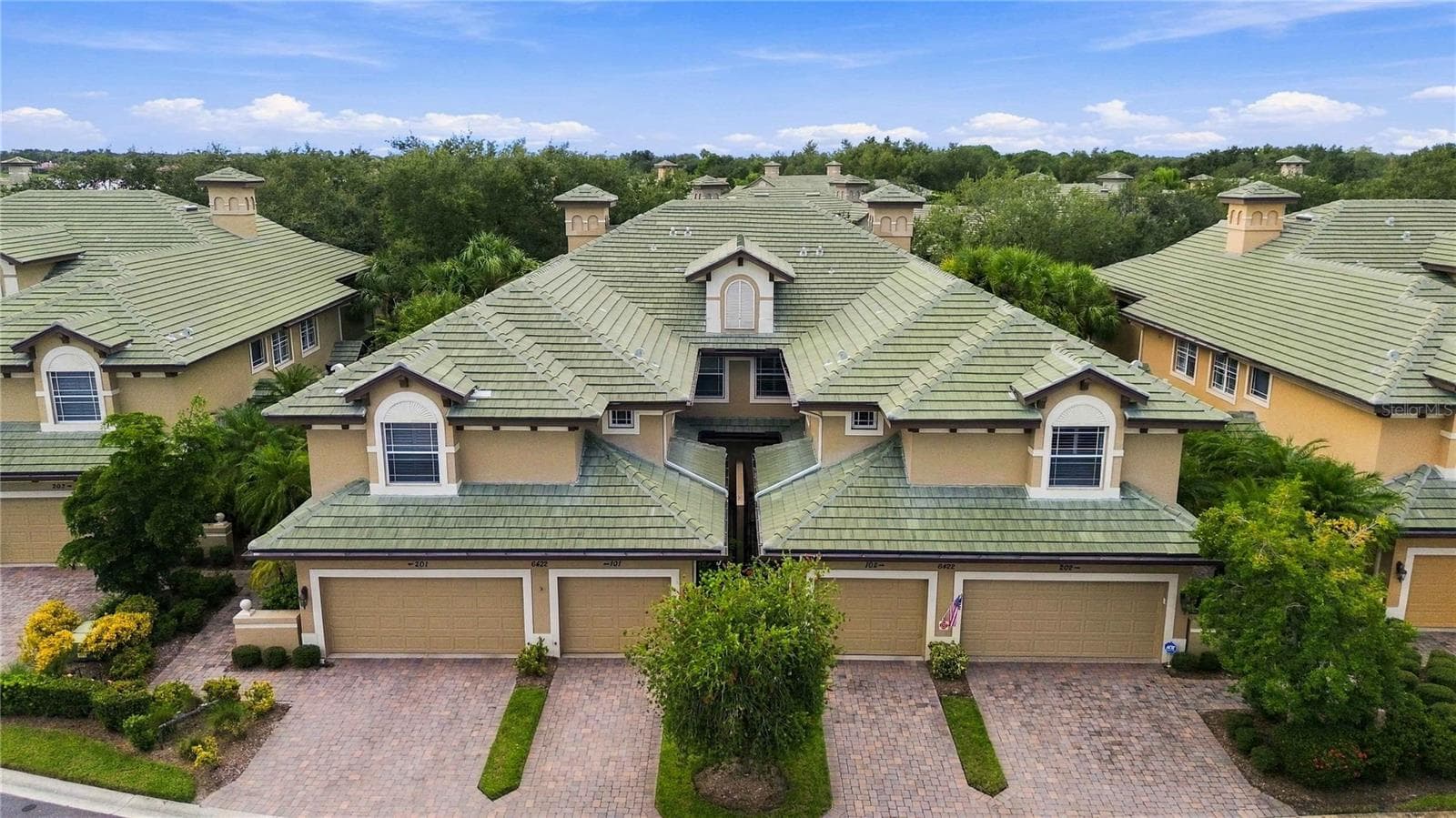 Condominium at 6422 MOORINGS POINT CIR #101, LAKEWOOD RANCH, photo 36 of 49