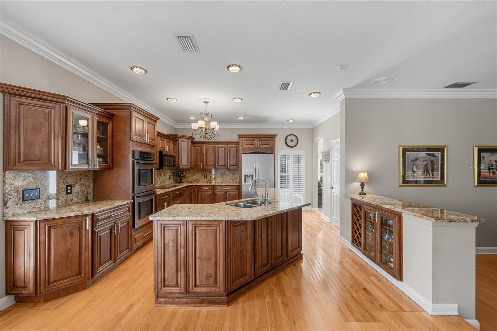 Single Family Residence at 4535 W BEACHWAY DR, TAMPA, photo 6 of 30