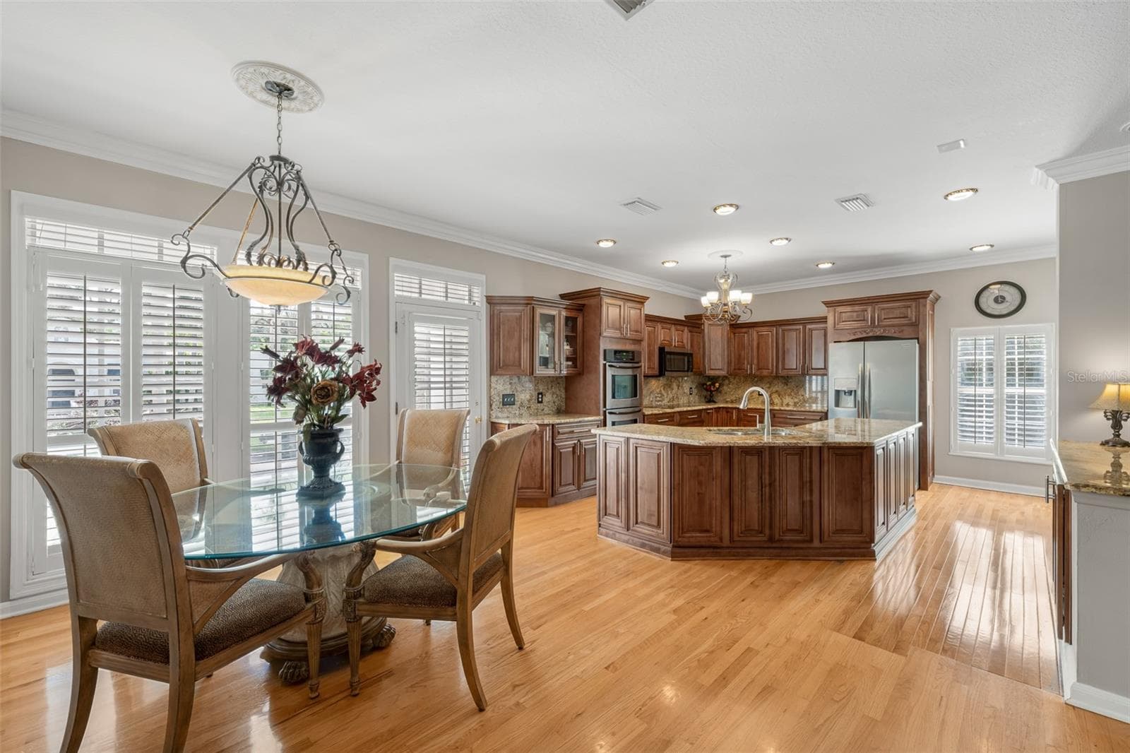 Single Family Residence at 4535 W BEACHWAY DR, TAMPA, photo 7 of 30