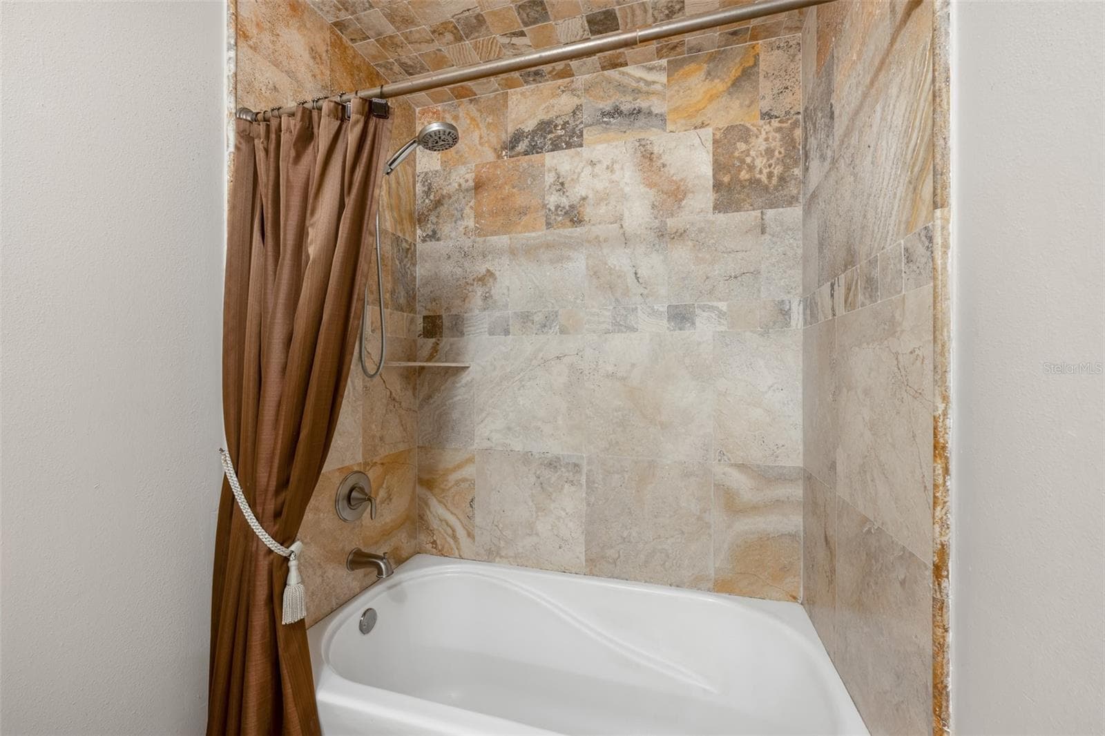 Single Family Residence at 4535 W BEACHWAY DR, TAMPA, photo 21 of 30
