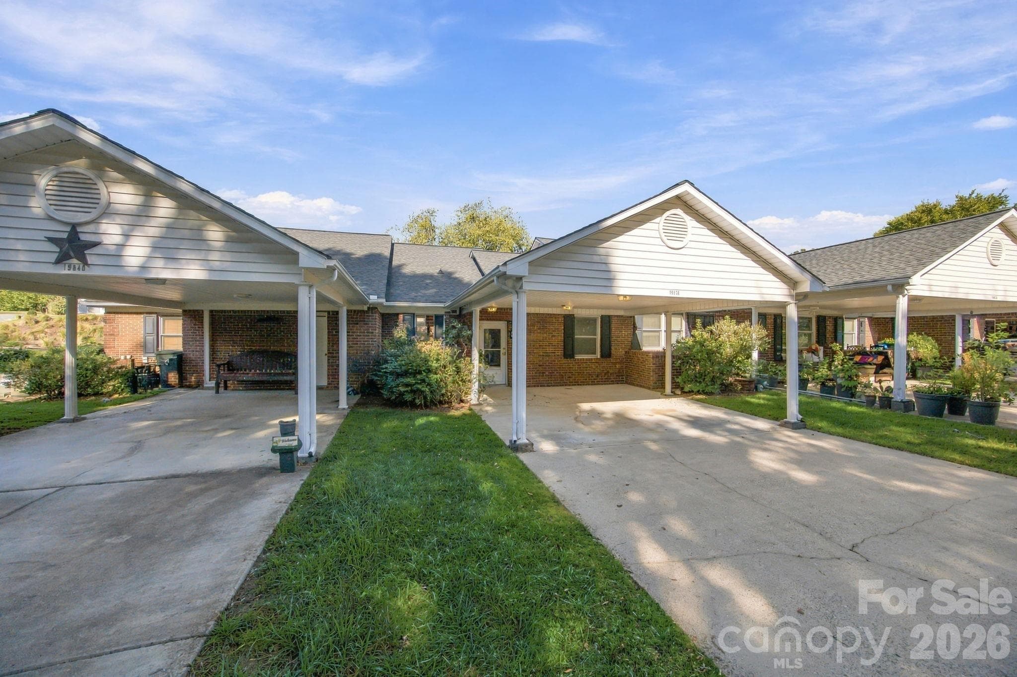 Front entry and covered carport - 19838 Oak Leaf Circle, Cornelius