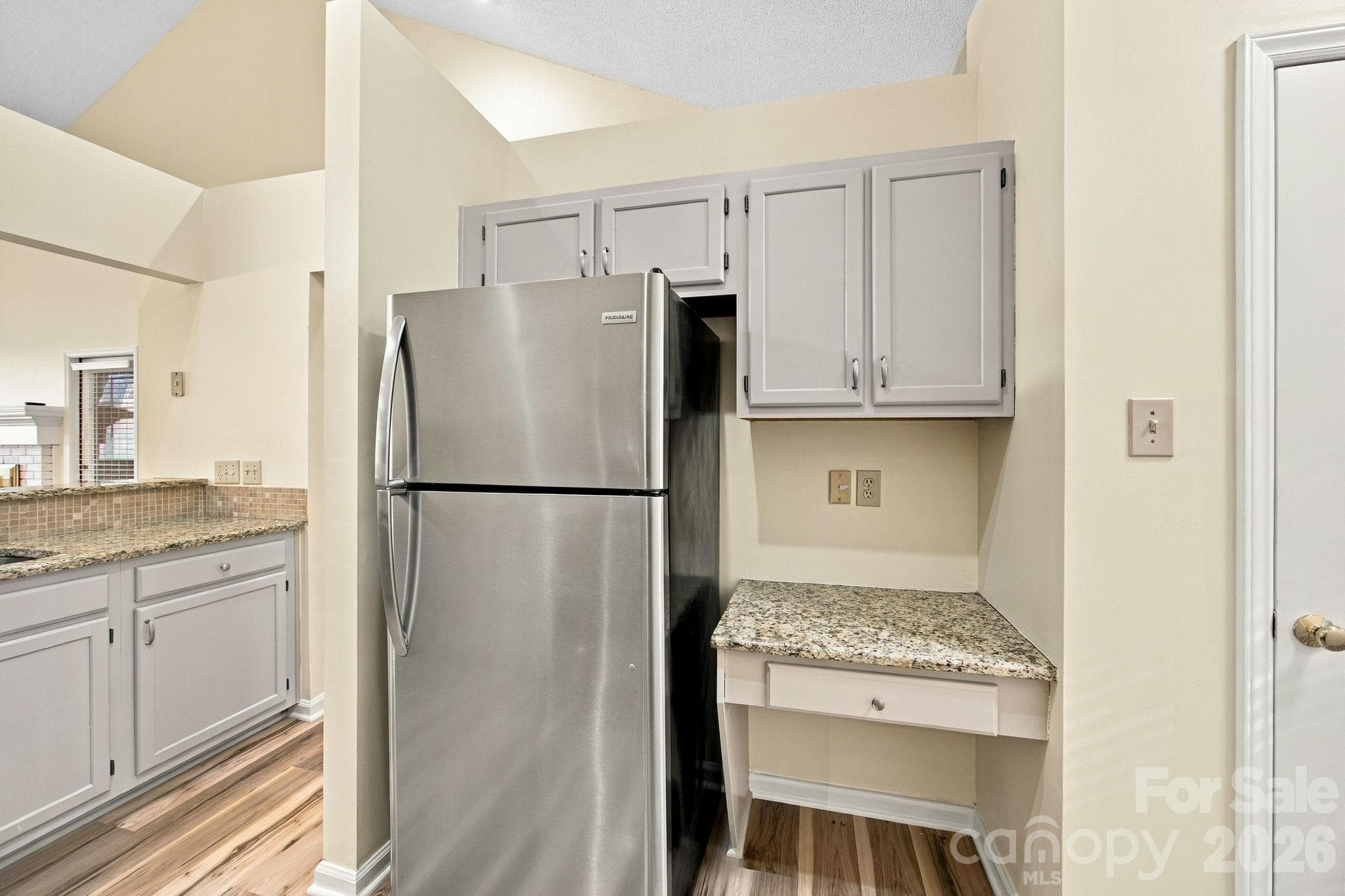 Kitchen and built in desk area - 19838 Oak Leaf Circle, Cornelius