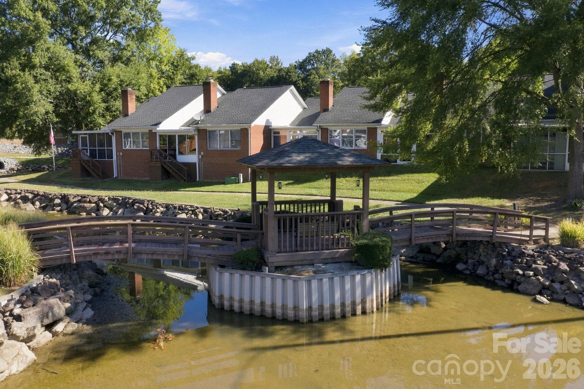 Community pond - 19838 Oak Leaf Circle, Cornelius