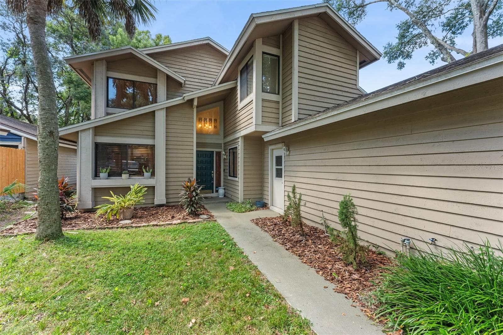 228 S FOX CHASE PT