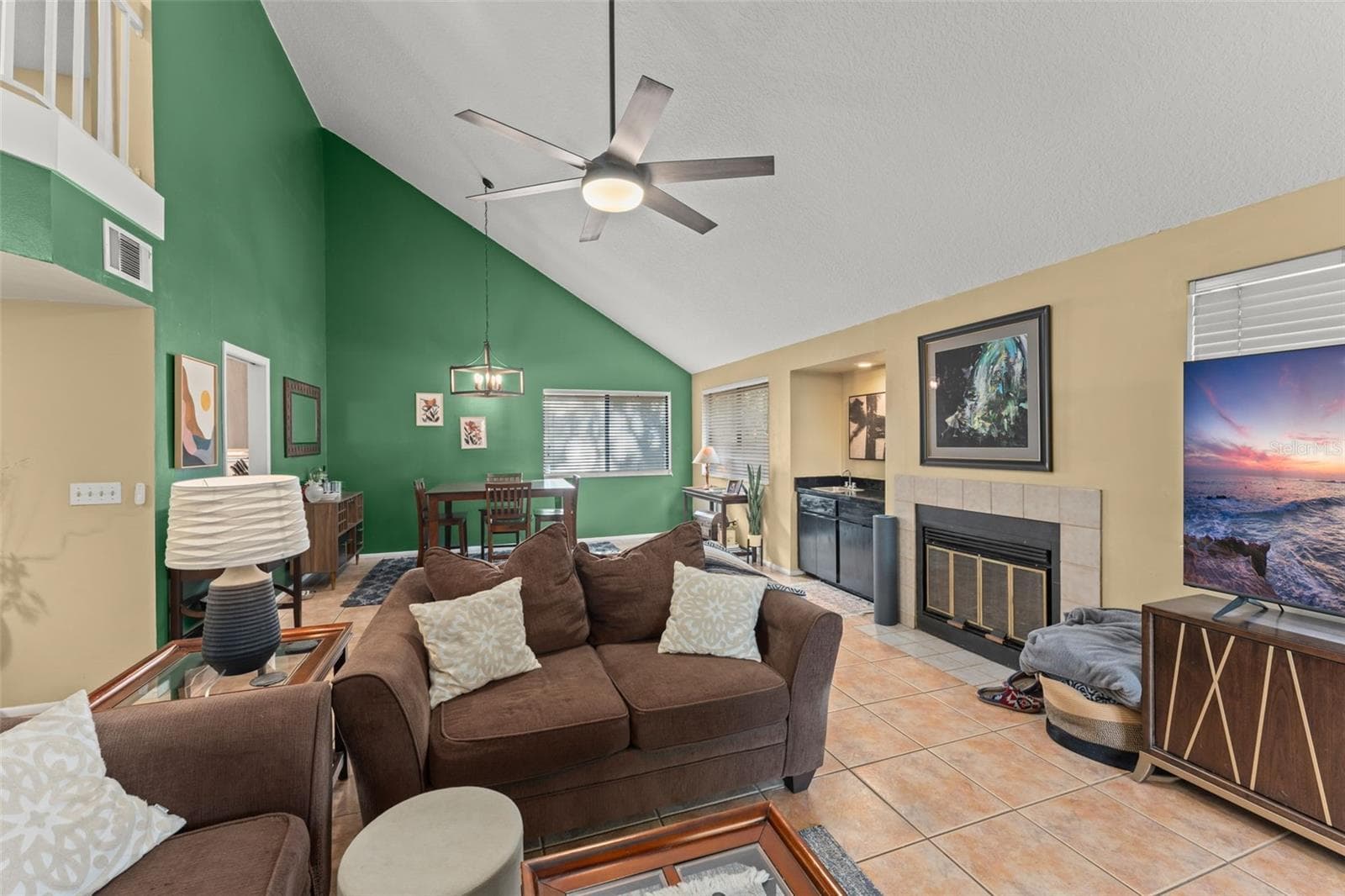 Single Family Residence at 228 S FOX CHASE PT, LONGWOOD, photo 17 of 51