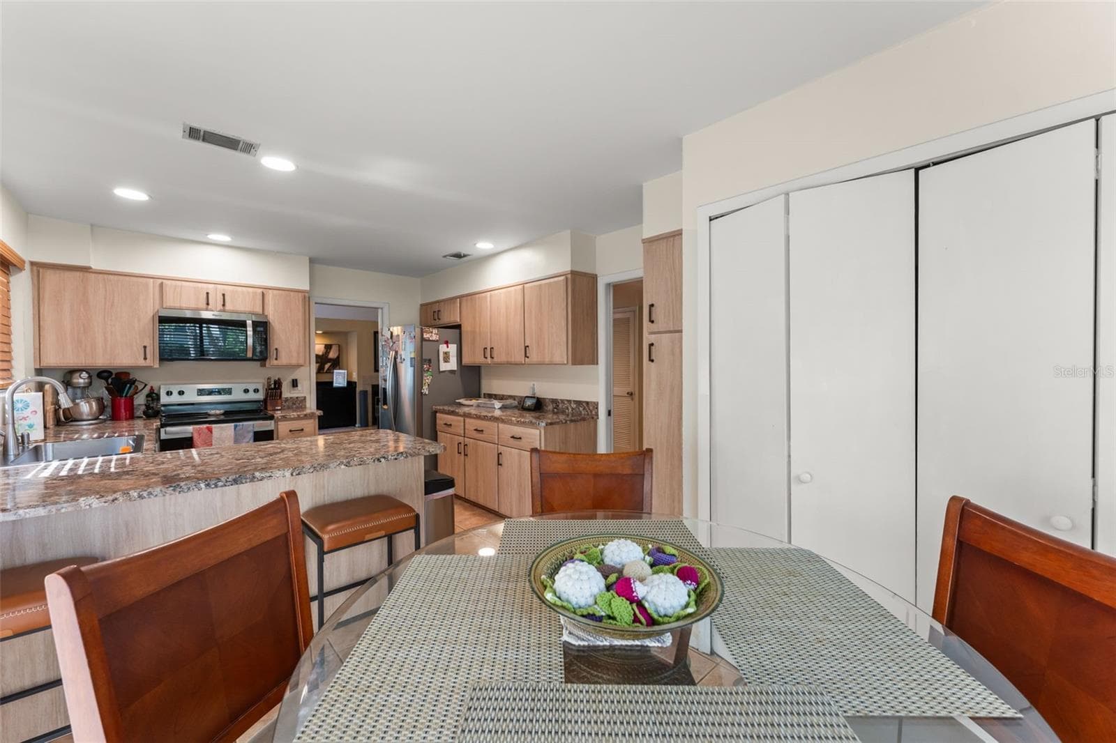 Single Family Residence at 228 S FOX CHASE PT, LONGWOOD, photo 25 of 51