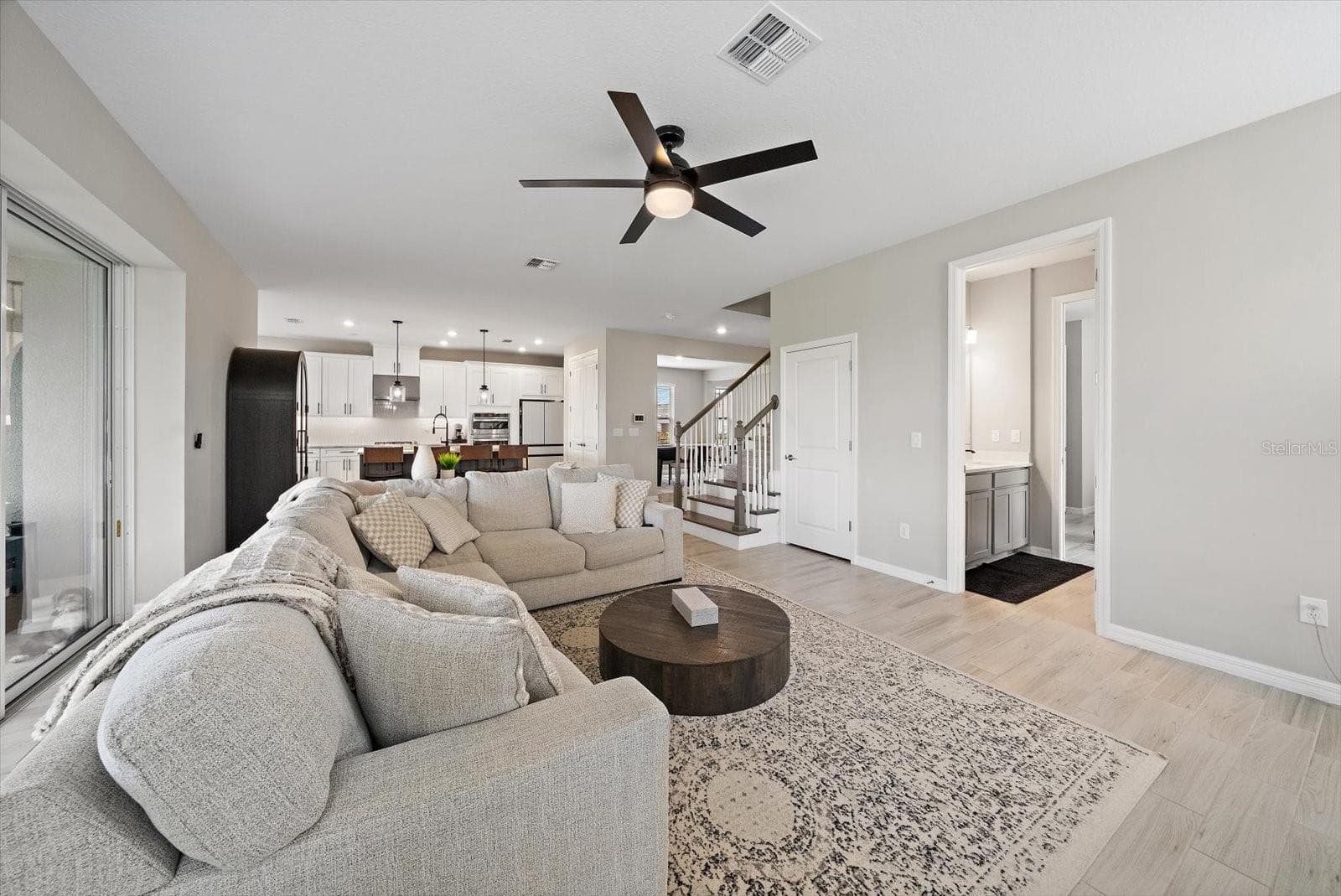 Single Family Residence at 11107 FIELDSTONE DR, PALMETTO, photo 22 of 73