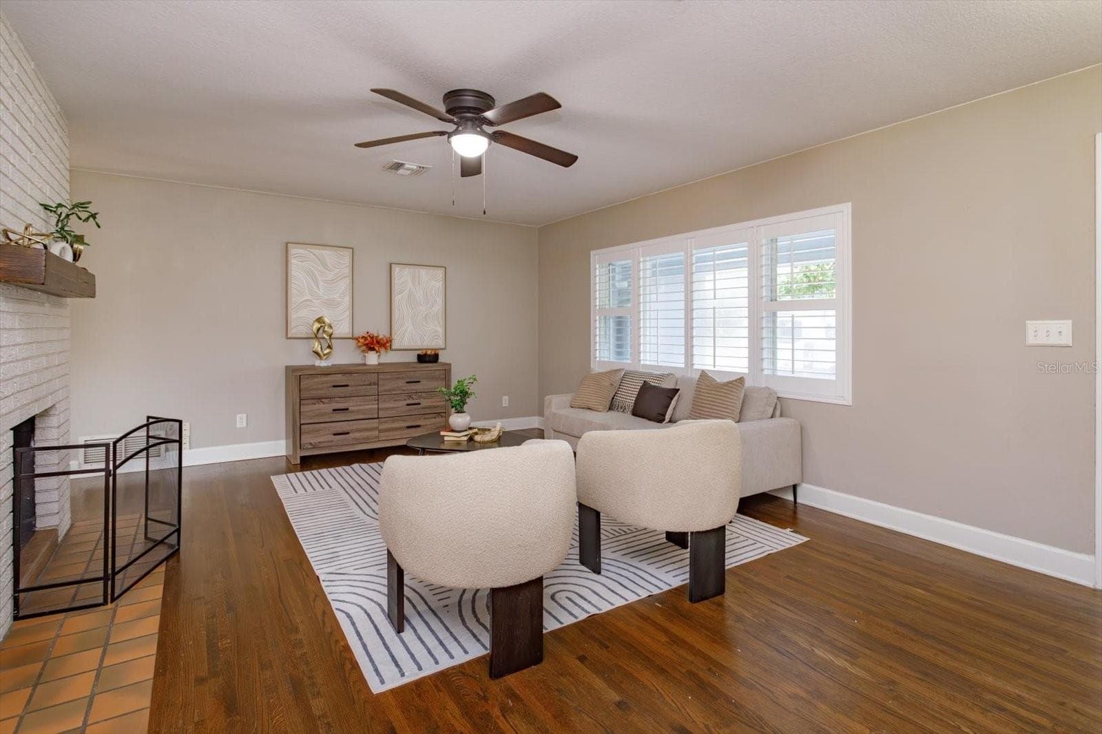 Single Family Residence at 1060 GREGORY DR, MAITLAND, photo 7 of 31