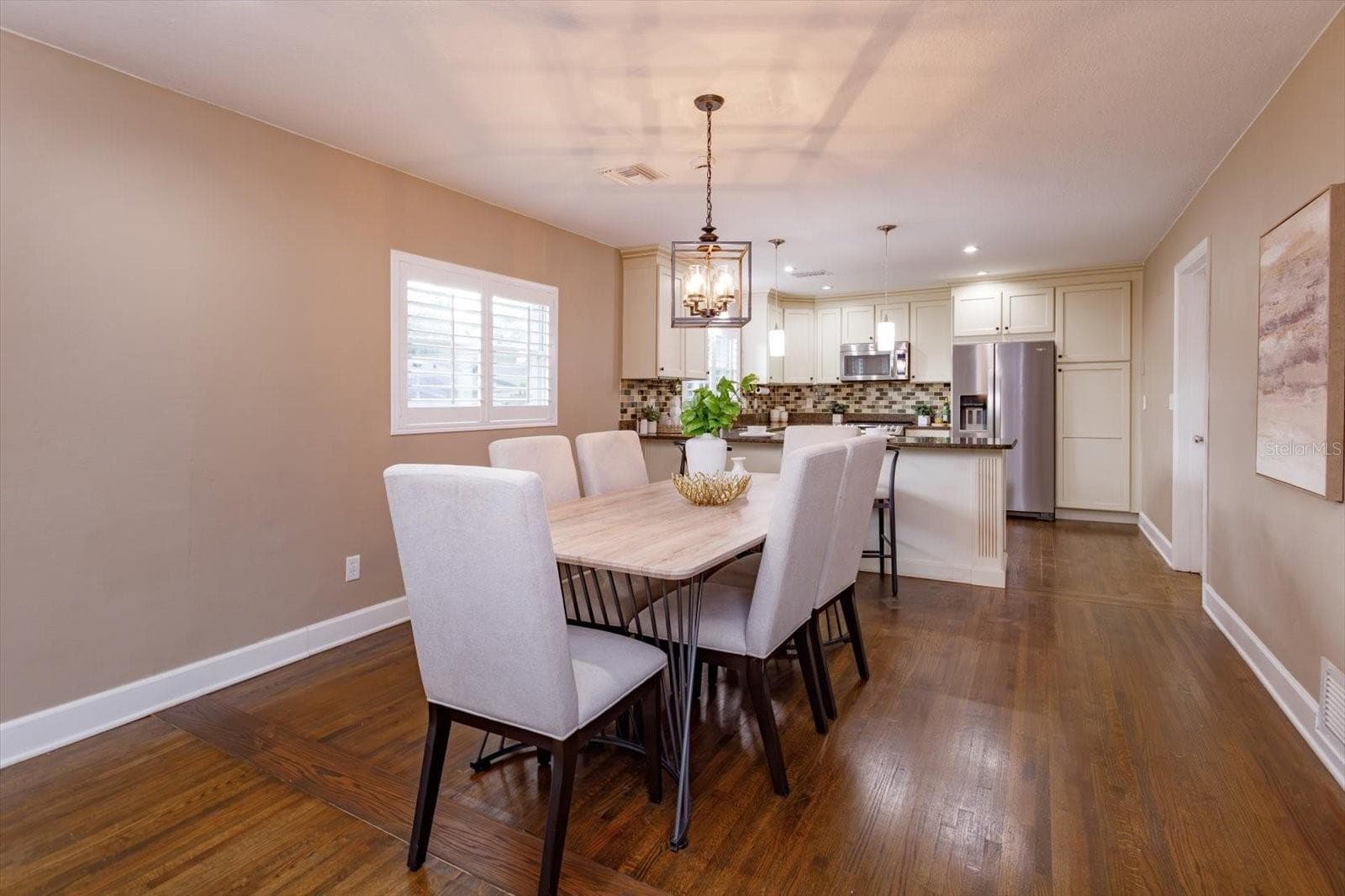 Single Family Residence at 1060 GREGORY DR, MAITLAND, photo 13 of 31