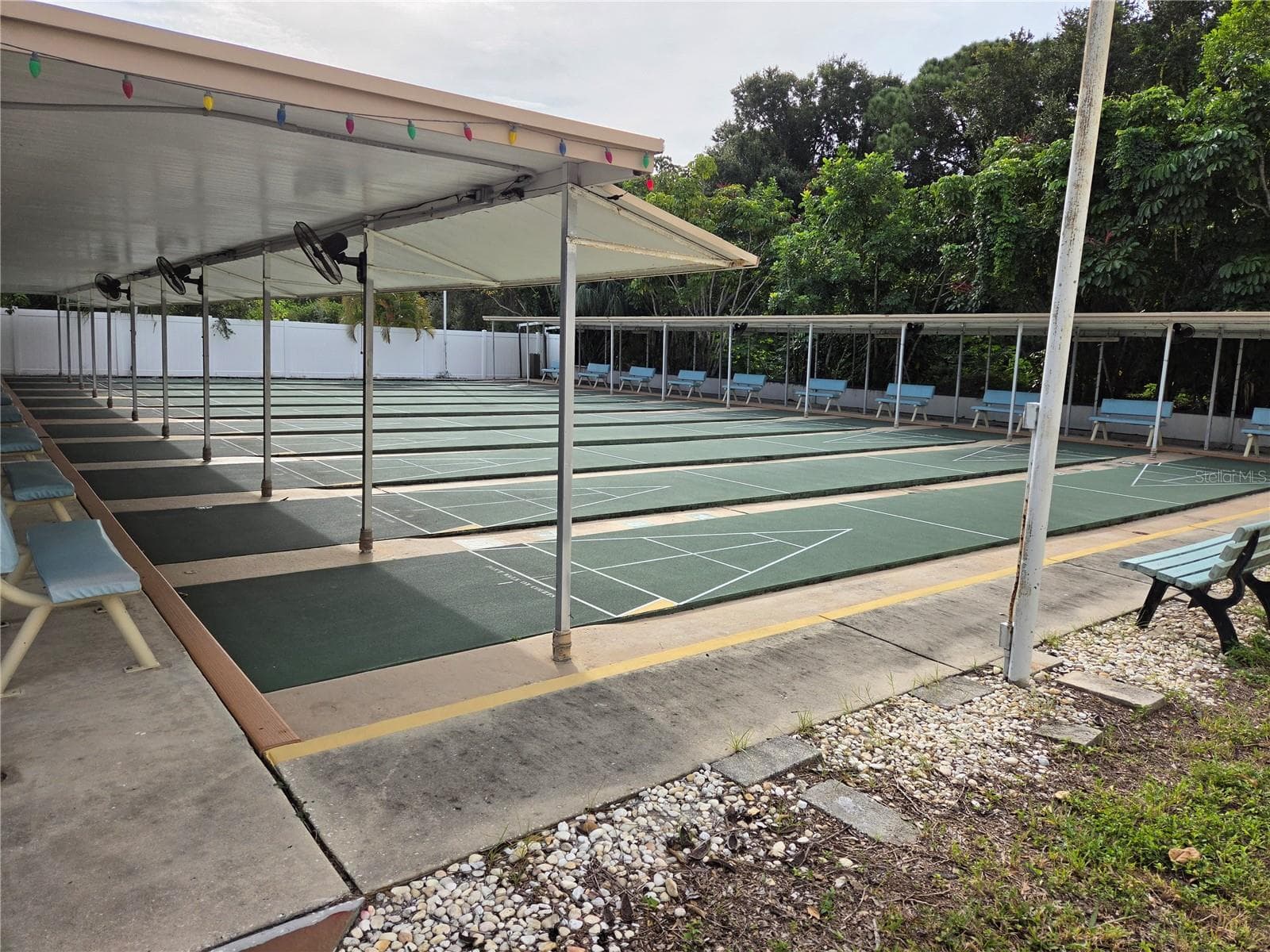 Shuffleboard courts - 5969 TERRACE PARK DR N #305, ST PETERSBURG