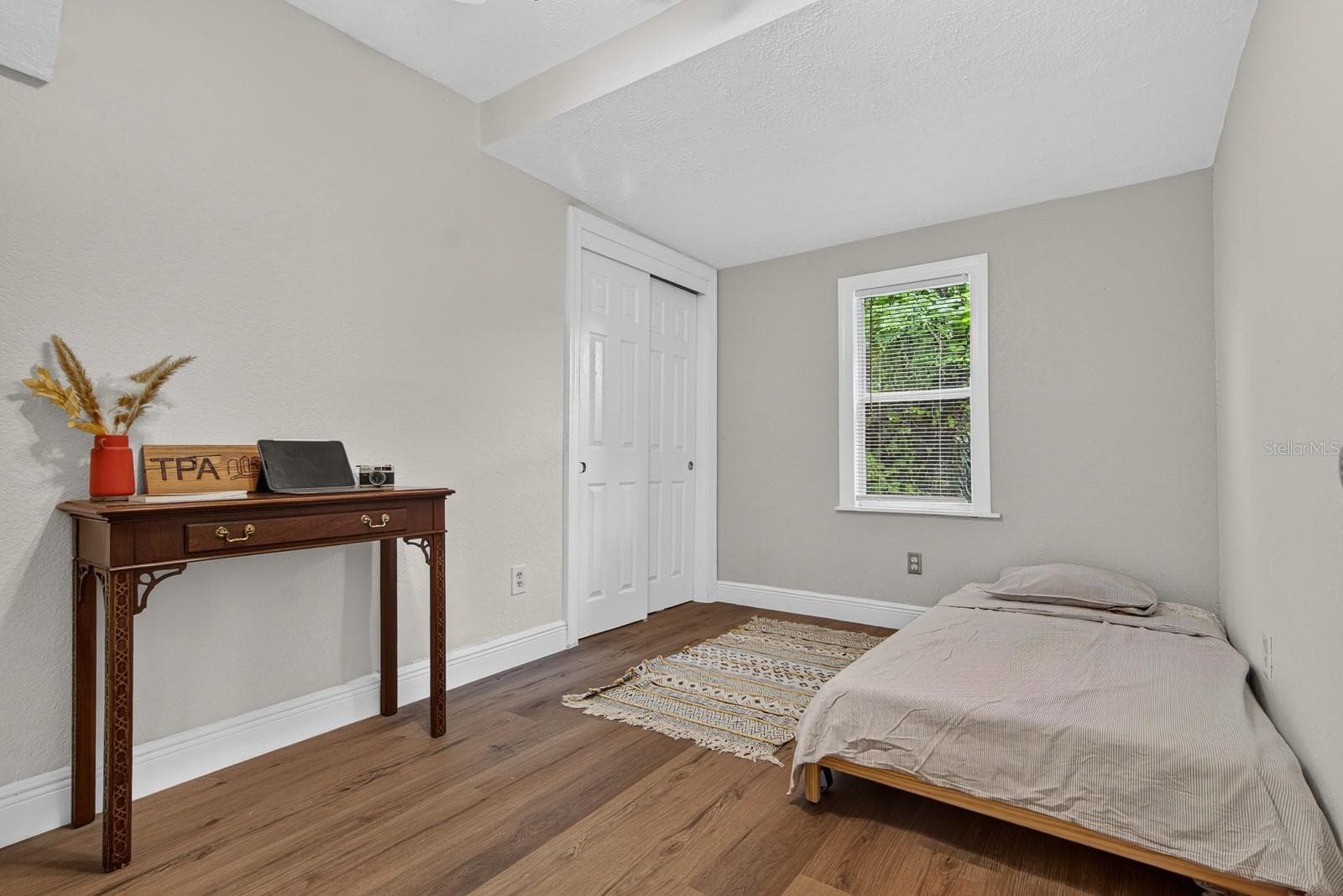 Single Family Residence at 1806 E MCBERRY ST, TAMPA, photo 19 of 35
