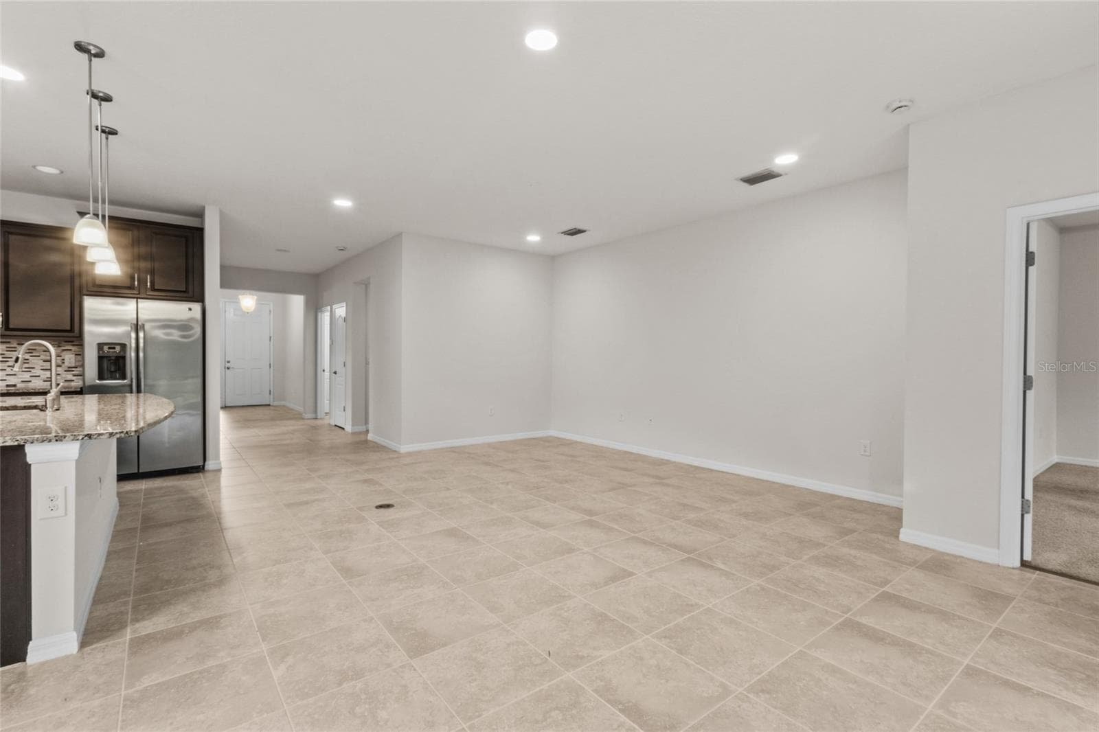 Single Family Residence at 2924 ORIOLE DR, SARASOTA, photo 13 of 43