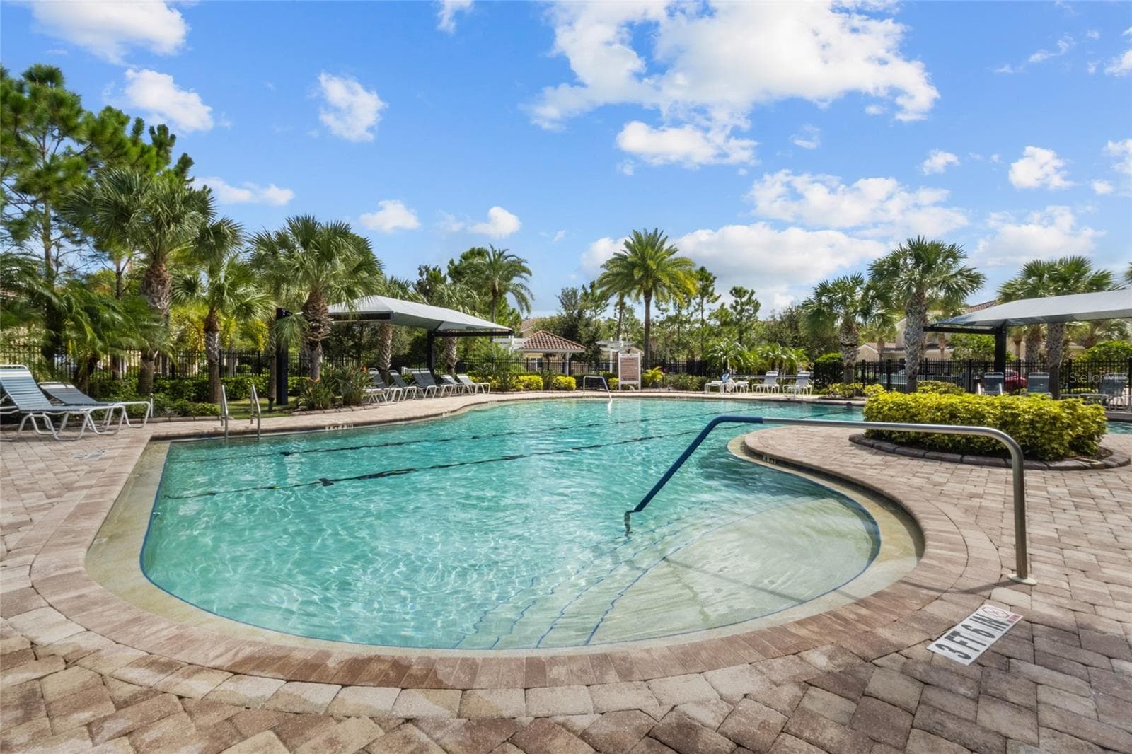 Single Family Residence at 2924 ORIOLE DR, SARASOTA, photo 41 of 43