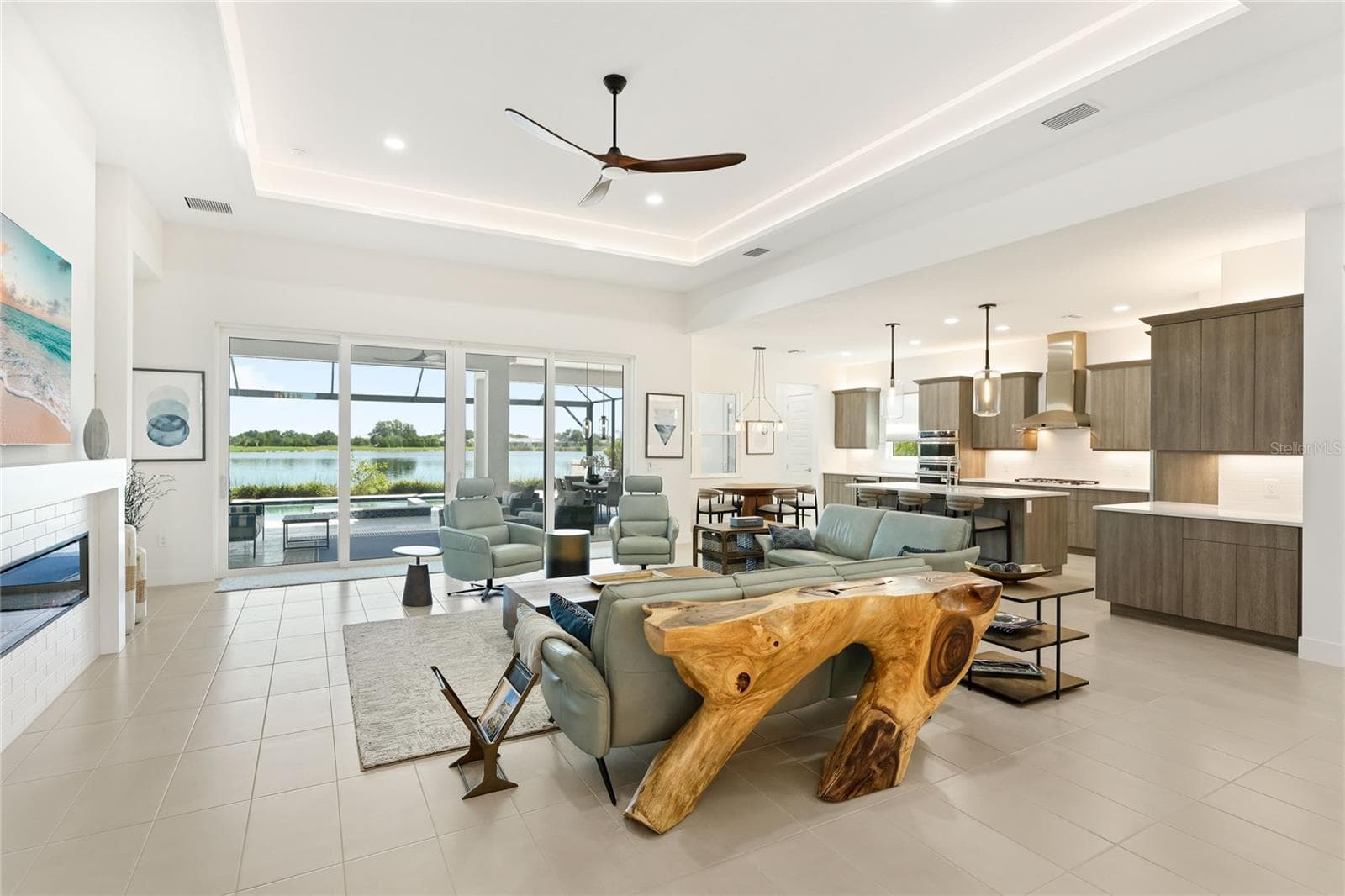 Single Family Residence at 8035 WATERBEND TRL, SARASOTA, photo 11 of 97
