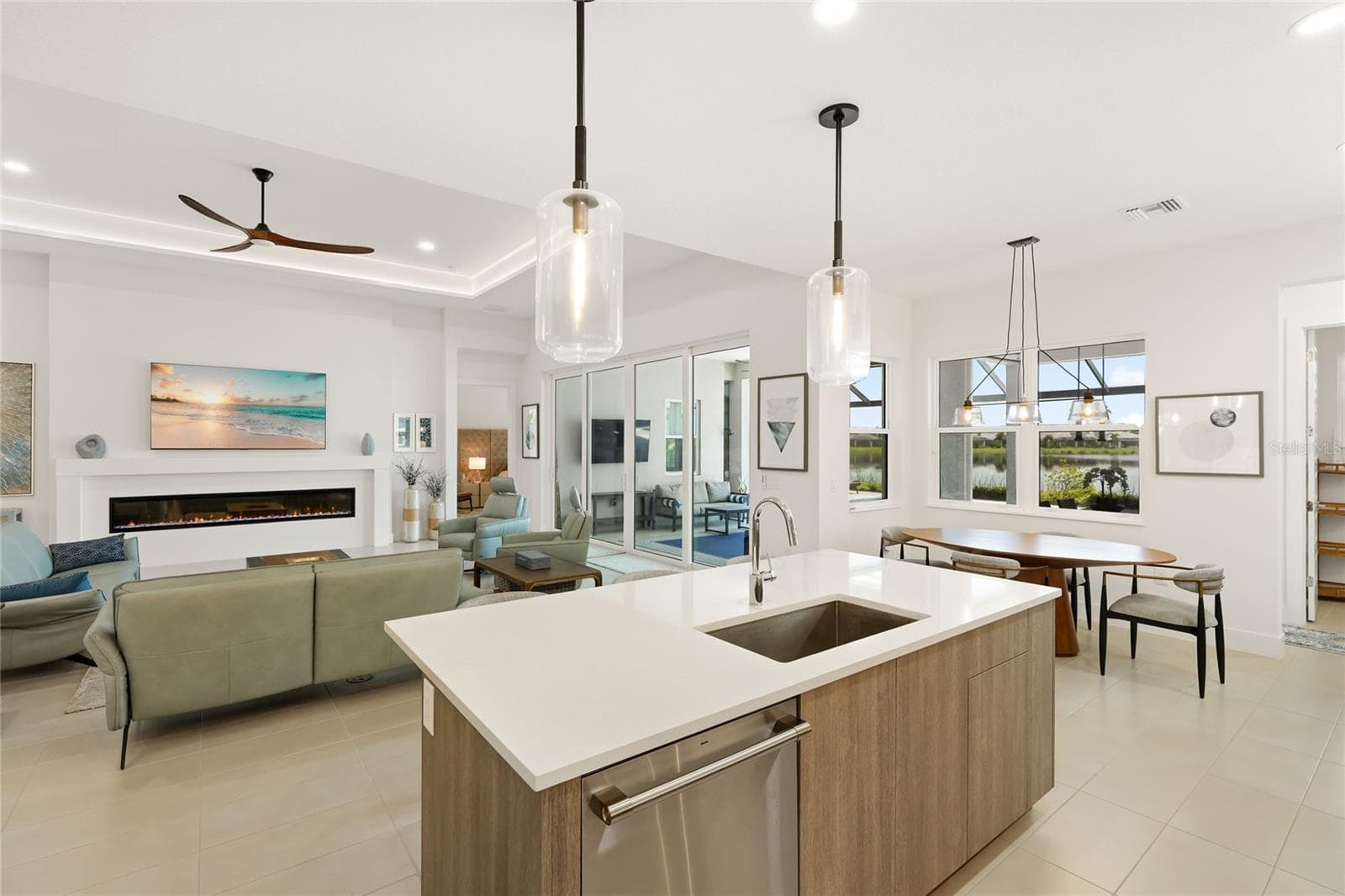 Single Family Residence at 8035 WATERBEND TRL, SARASOTA, photo 18 of 97