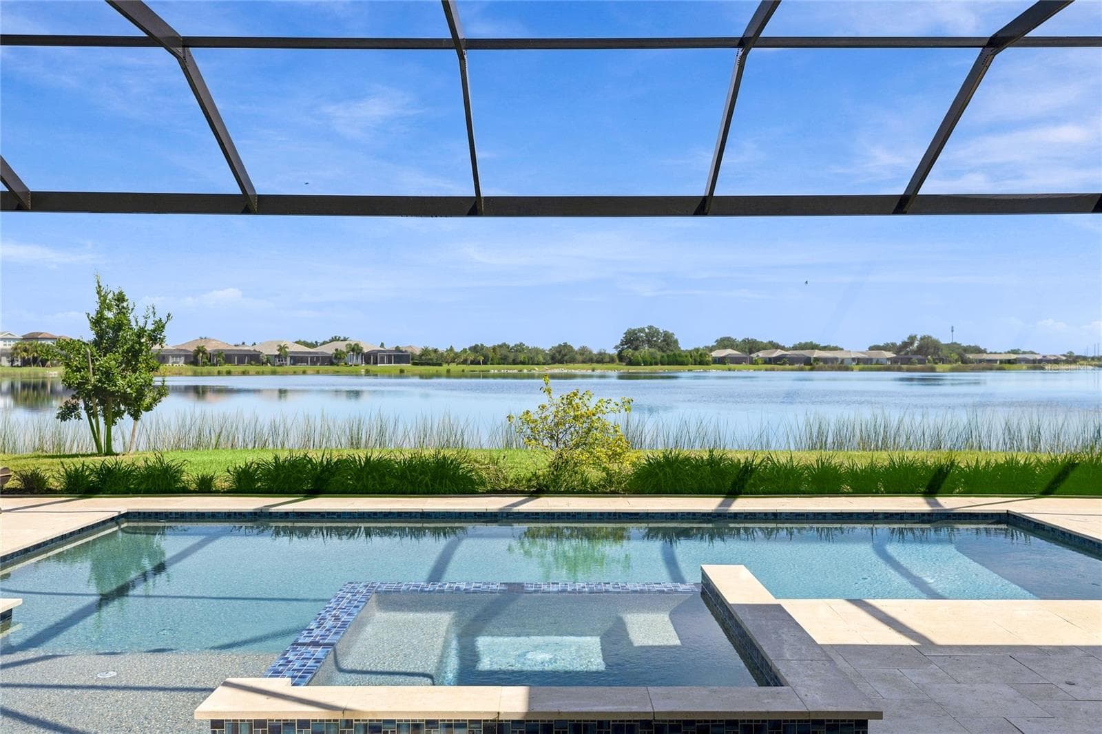 Single Family Residence at 8035 WATERBEND TRL, SARASOTA, photo 43 of 97