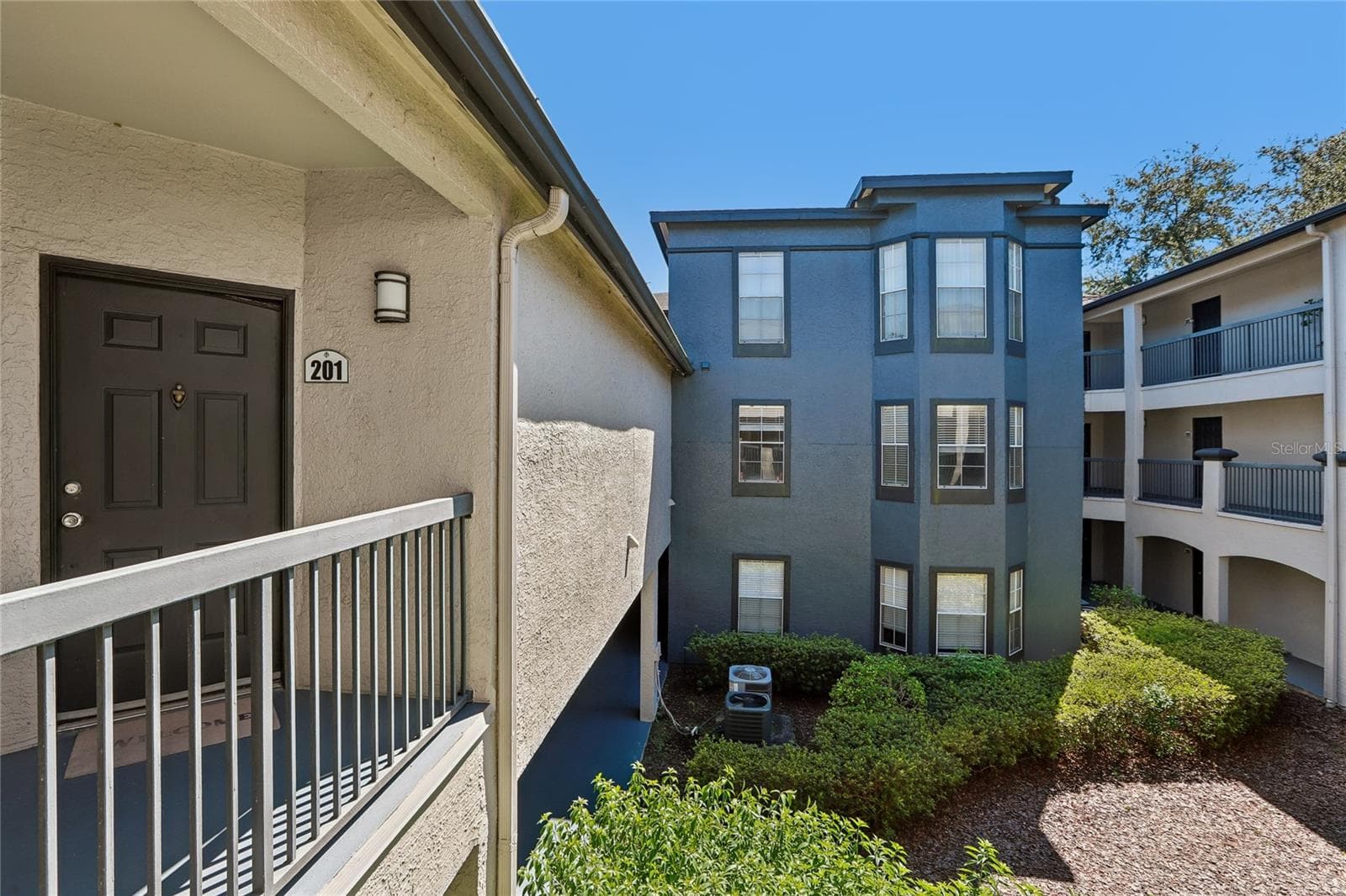 Condominium at 13110 ARBOR ISLE DR #201, TEMPLE TERRACE, photo 3 of 35