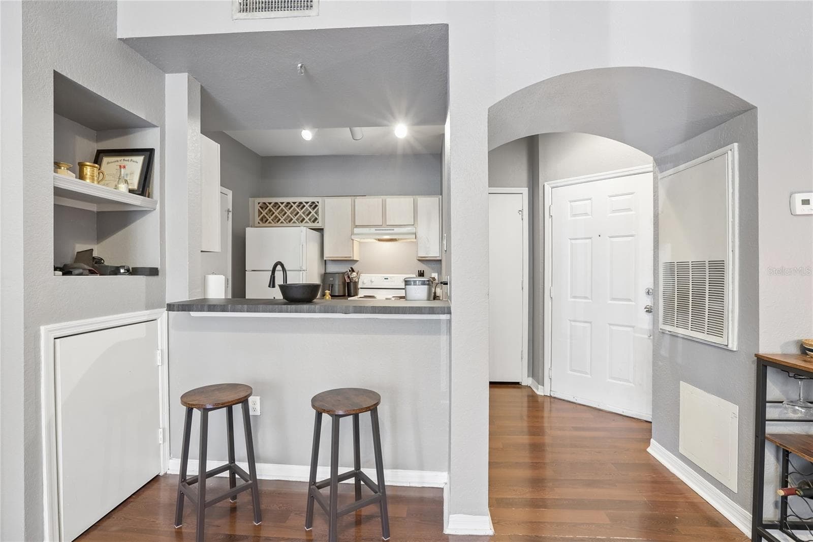 Condominium at 13110 ARBOR ISLE DR #201, TEMPLE TERRACE, photo 10 of 35