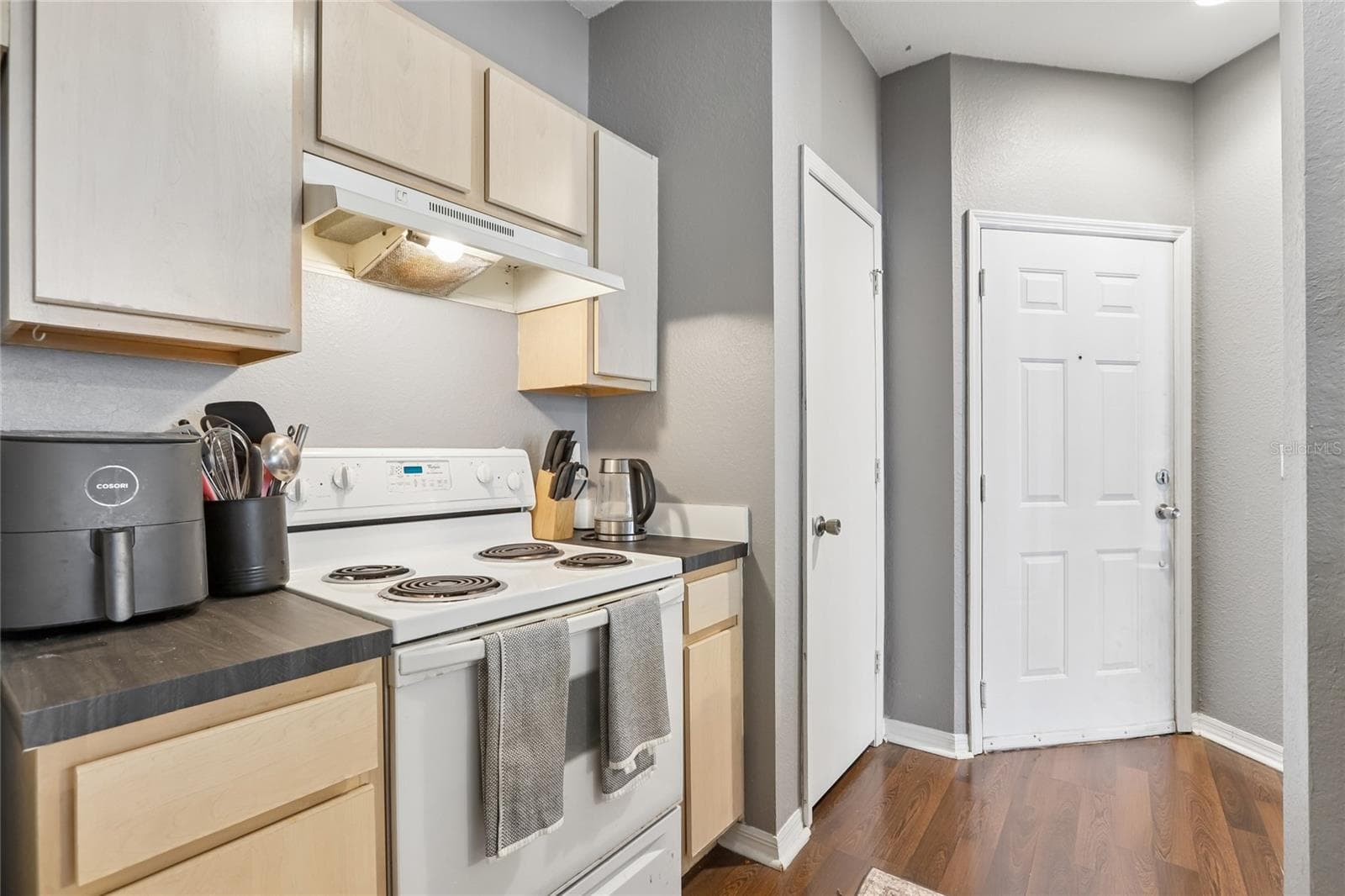 Condominium at 13110 ARBOR ISLE DR #201, TEMPLE TERRACE, photo 13 of 35