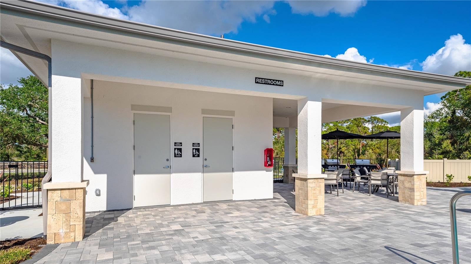Tiburon Community - 7057 FOXBORO WAY, NOKOMIS
