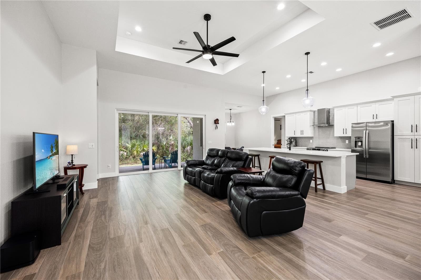 Single Family Residence at 400 S MOON DR, VENICE, photo 10 of 42