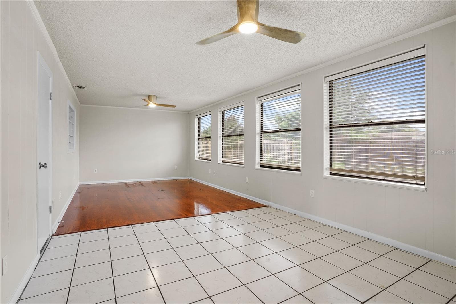 Single Family Residence at 3926 CITADEL DR, ORLANDO, photo 15 of 34