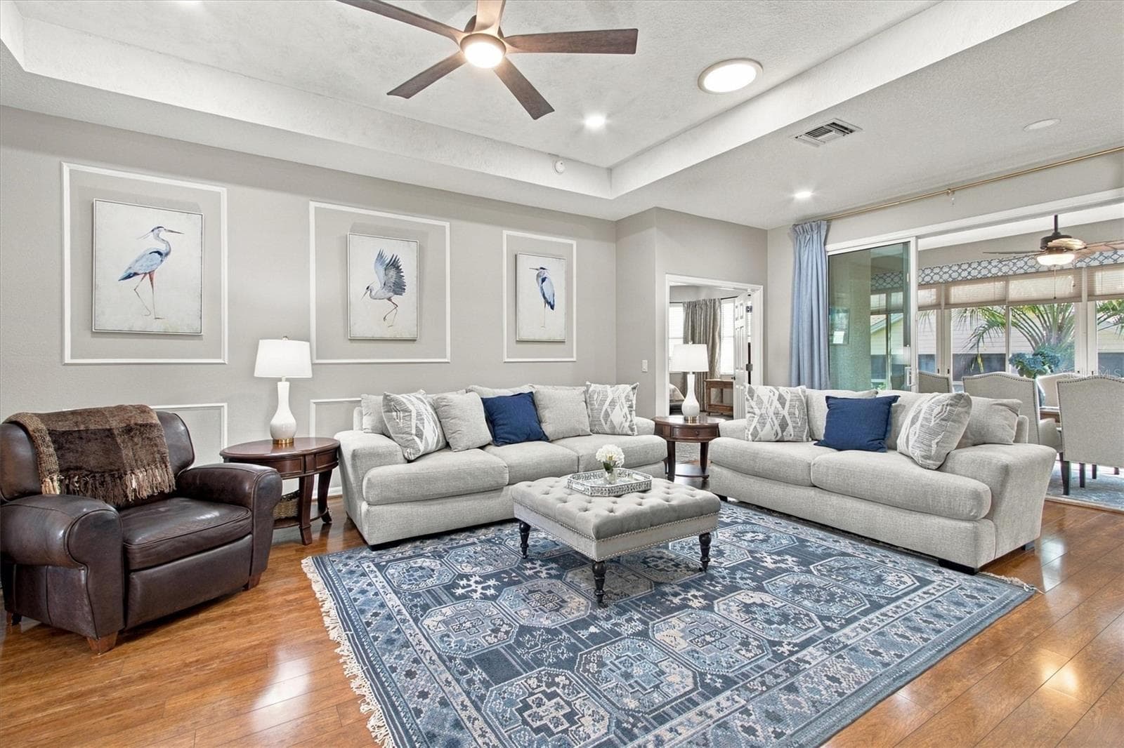 Single Family Residence at 2701 DAFFODIL CT, THE VILLAGES, photo 14 of 43