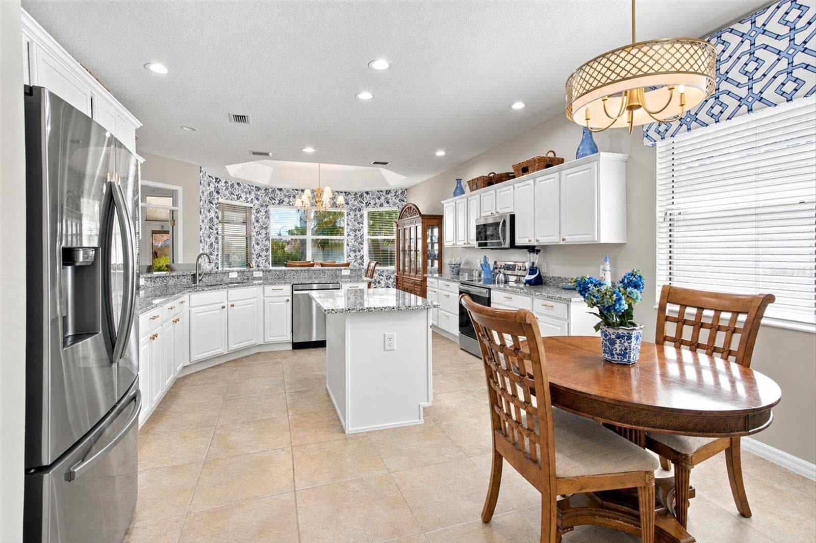 Single Family Residence at 2701 DAFFODIL CT, THE VILLAGES, photo 23 of 43