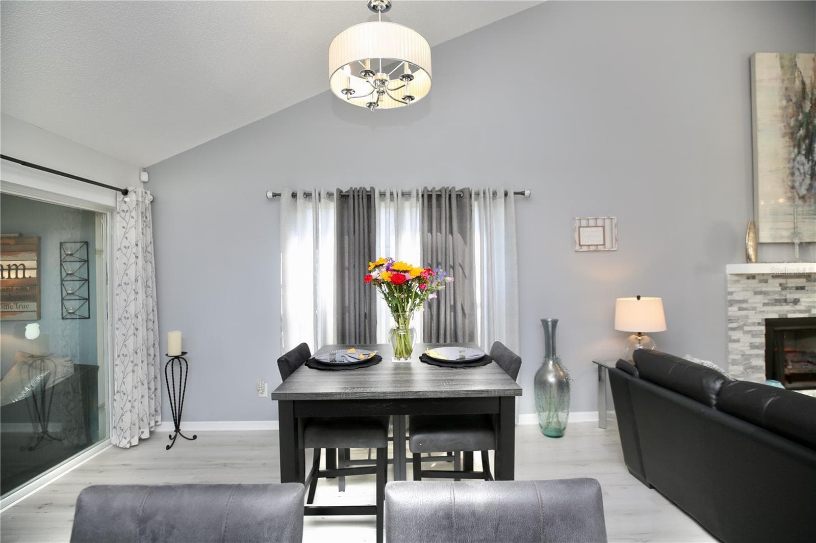 combined living/dining area - 3540 COUNTRYBROOK LN #16, PALM HARBOR
