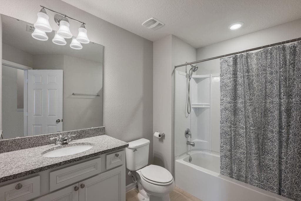 Townhouse at 3954 PLAINVIEW DR, ORLANDO, photo 20 of 30