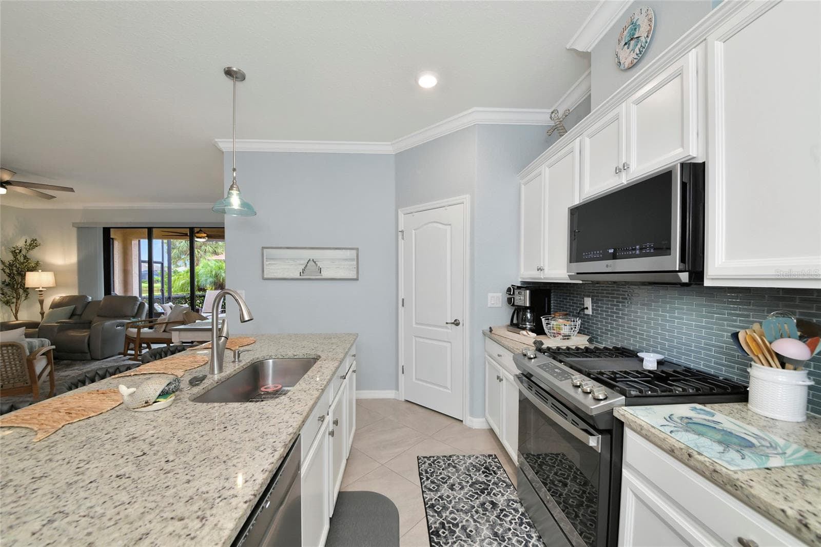 Single Family Residence at 4761 ROYAL DORNOCH CIR, BRADENTON, photo 8 of 36
