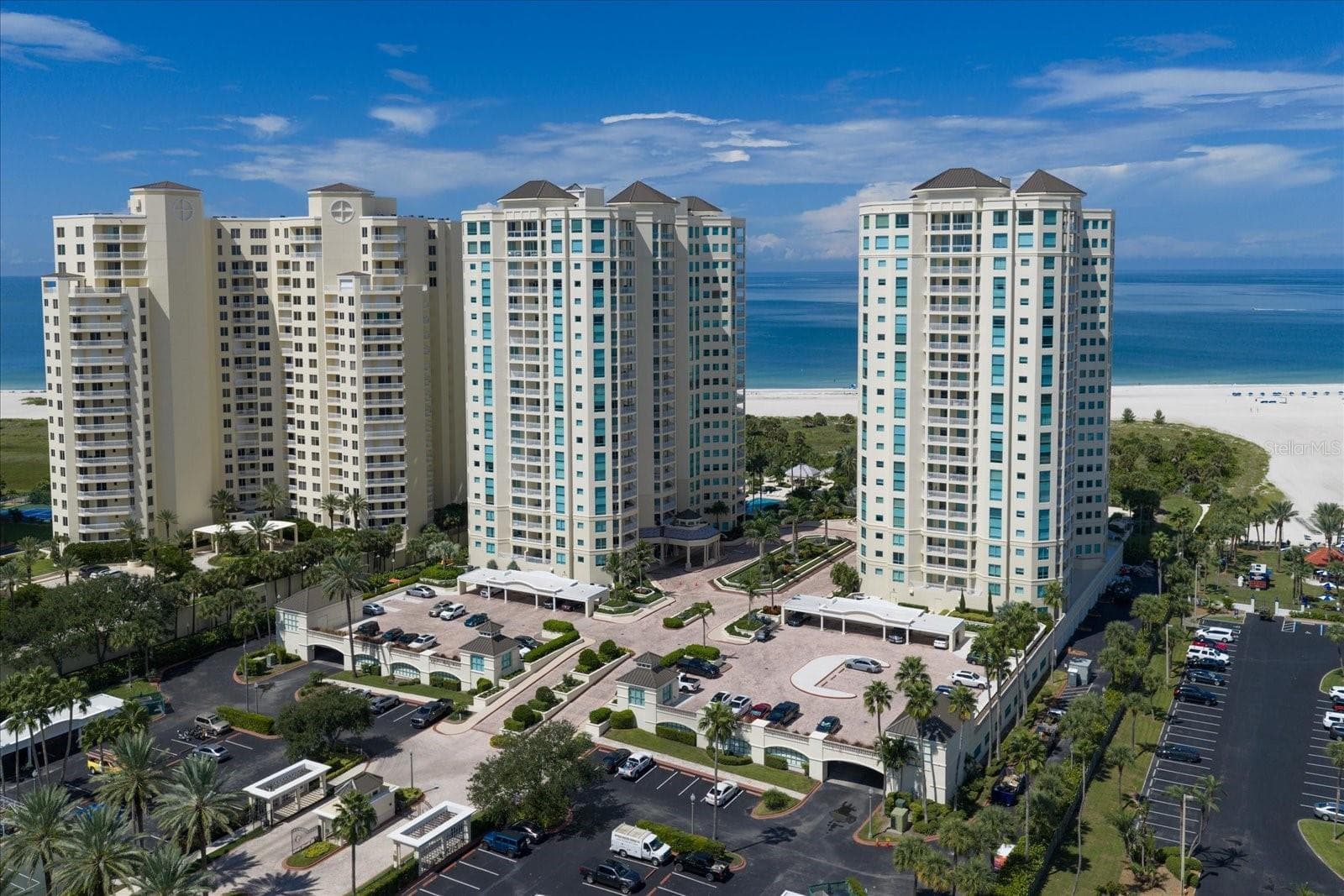 Condominium at 1170 GULF BLVD #1605, CLEARWATER, photo 9 of 95